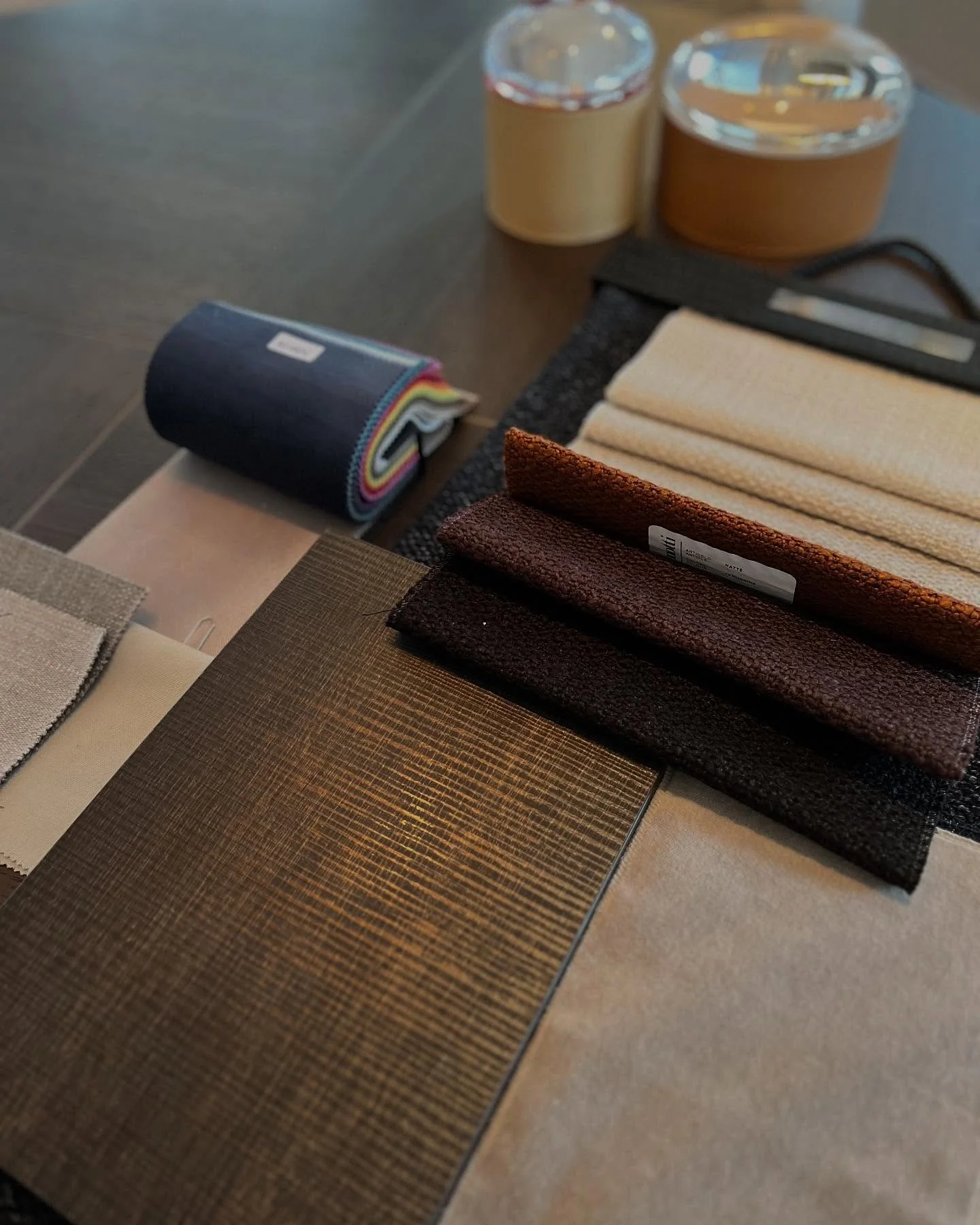 Materialisierung&hellip; 😊

#interiordesign #design #interior #homedecor #architecture #home #decor #interiors #homedesign #interiordesigner #furniture #decoration #designer #interiorstyling #interiordecor #homesweethome #handmade #inspiration #furn