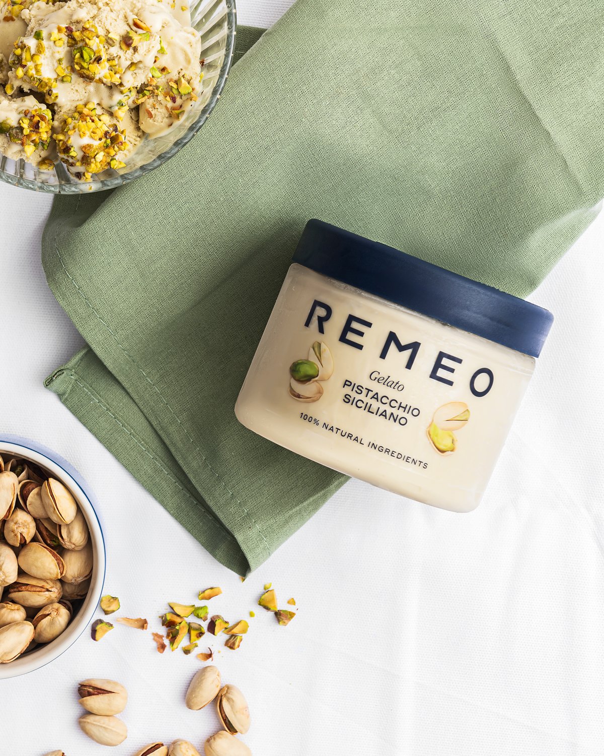 Remeo_Pistacchio_Lifestyle_01_Social_4x5.jpg