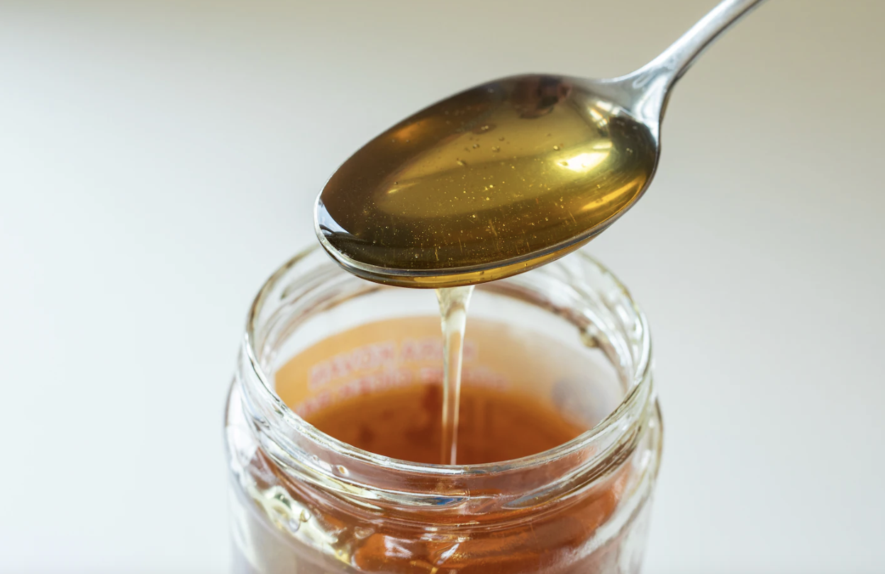 Natural Sweeteners: The Truth about Honey, Maple Syrup, Agave