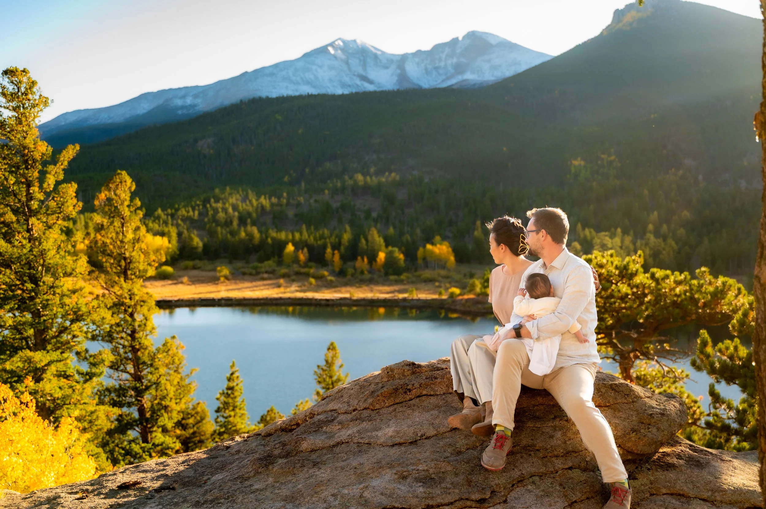 The #1 Best Season to Have your Family Photoshoot in Rocky Mountain National Park