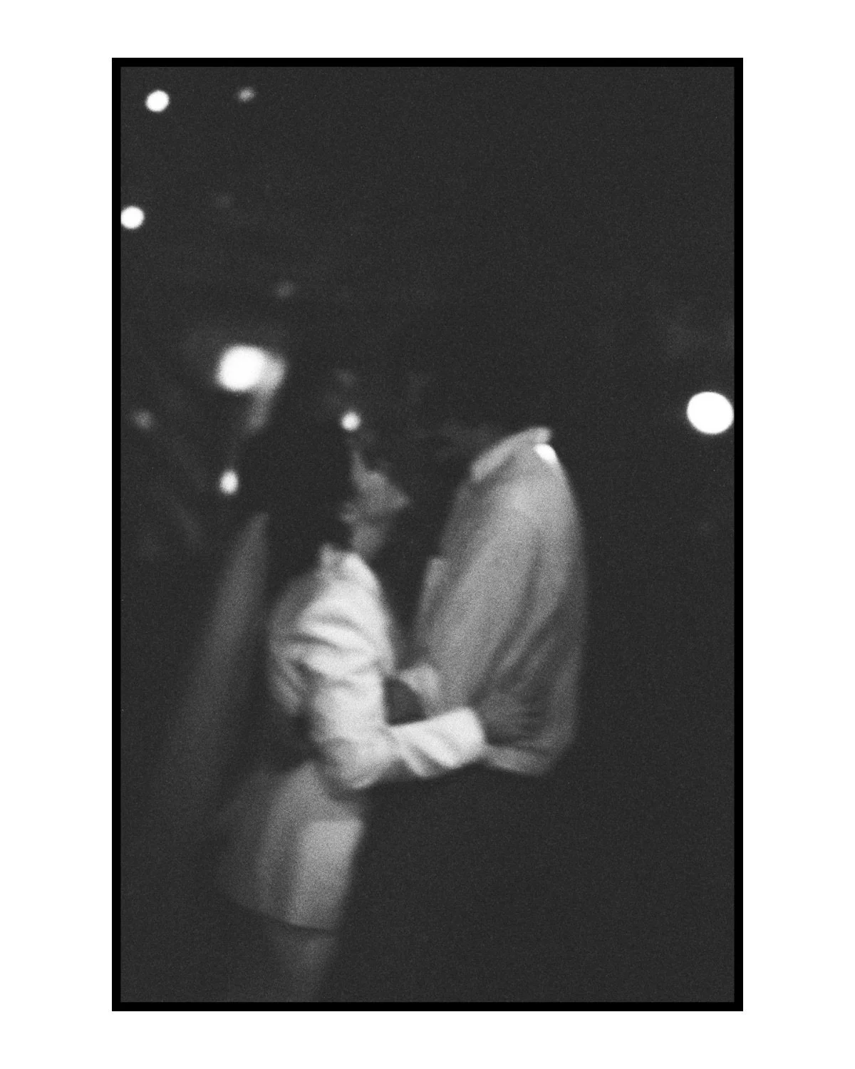 As a documentary wedding photographer, I get to witness love in its purest form.
Not just between the couple, but in every hug, every proud glance, every tear held back, and every laugh shared.

On a wedding day, love is what holds everything togethe