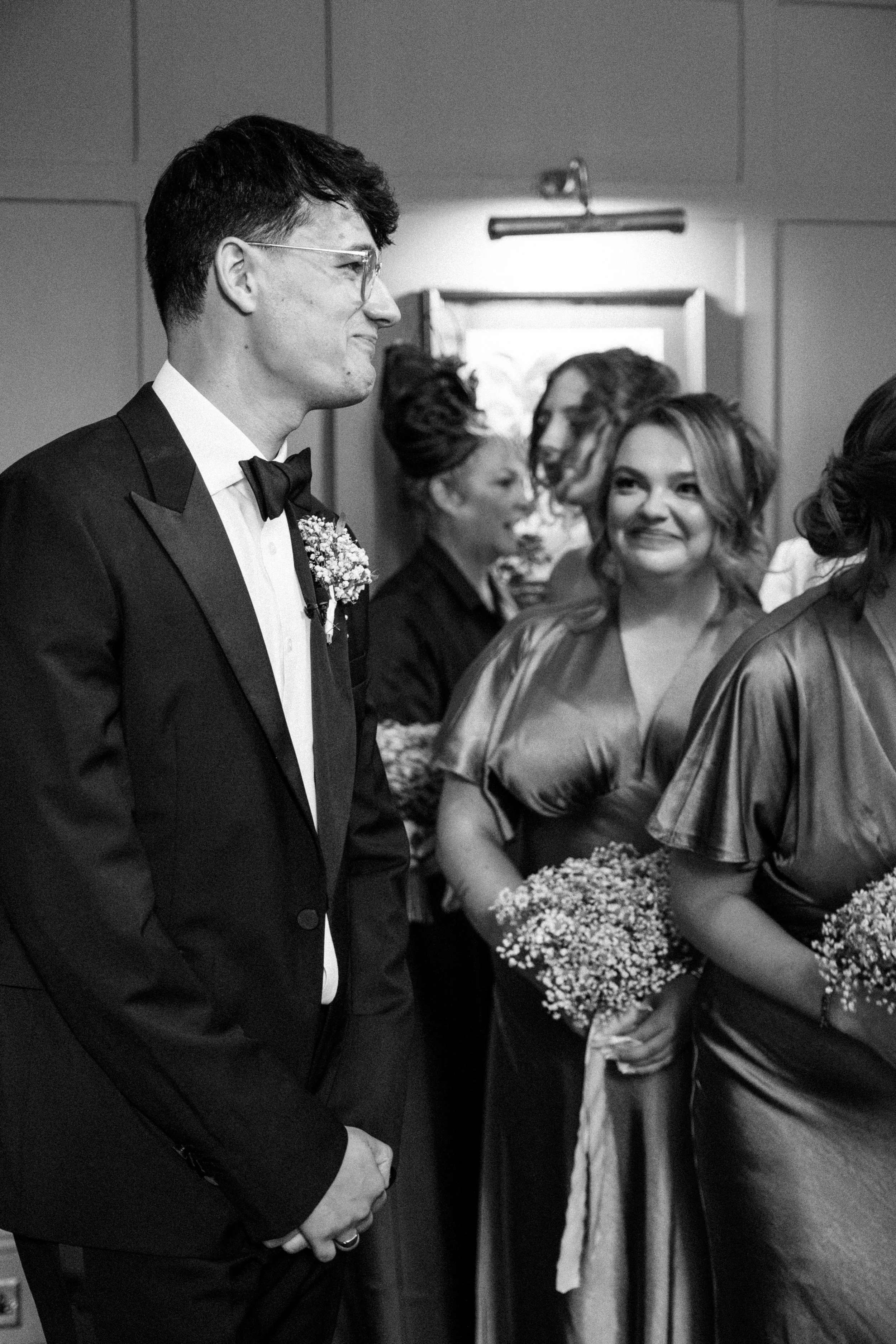 Ami & Jordan Wedding Teaser Photos-6.jpg