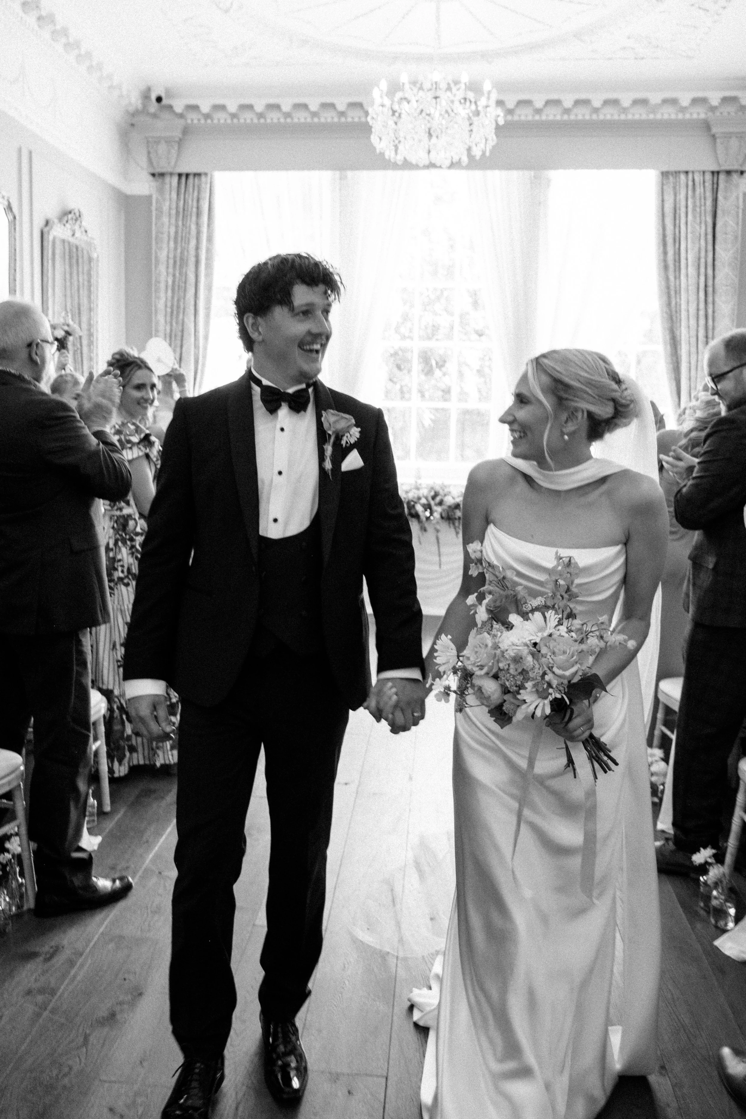 Ellie & Harry Wedding Teaser Photos-8.jpg