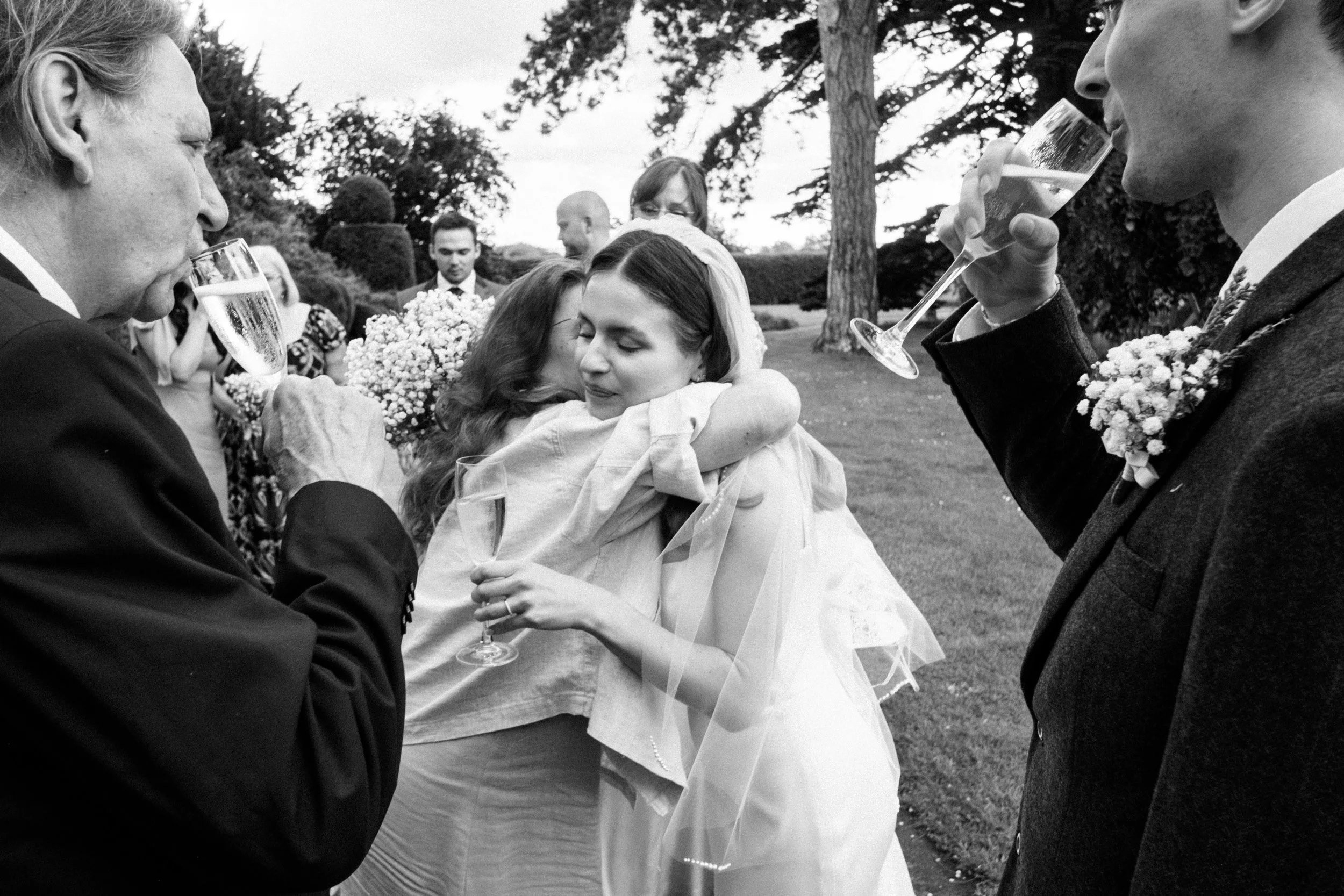 Eloise & Tony Social Posts-19.jpg