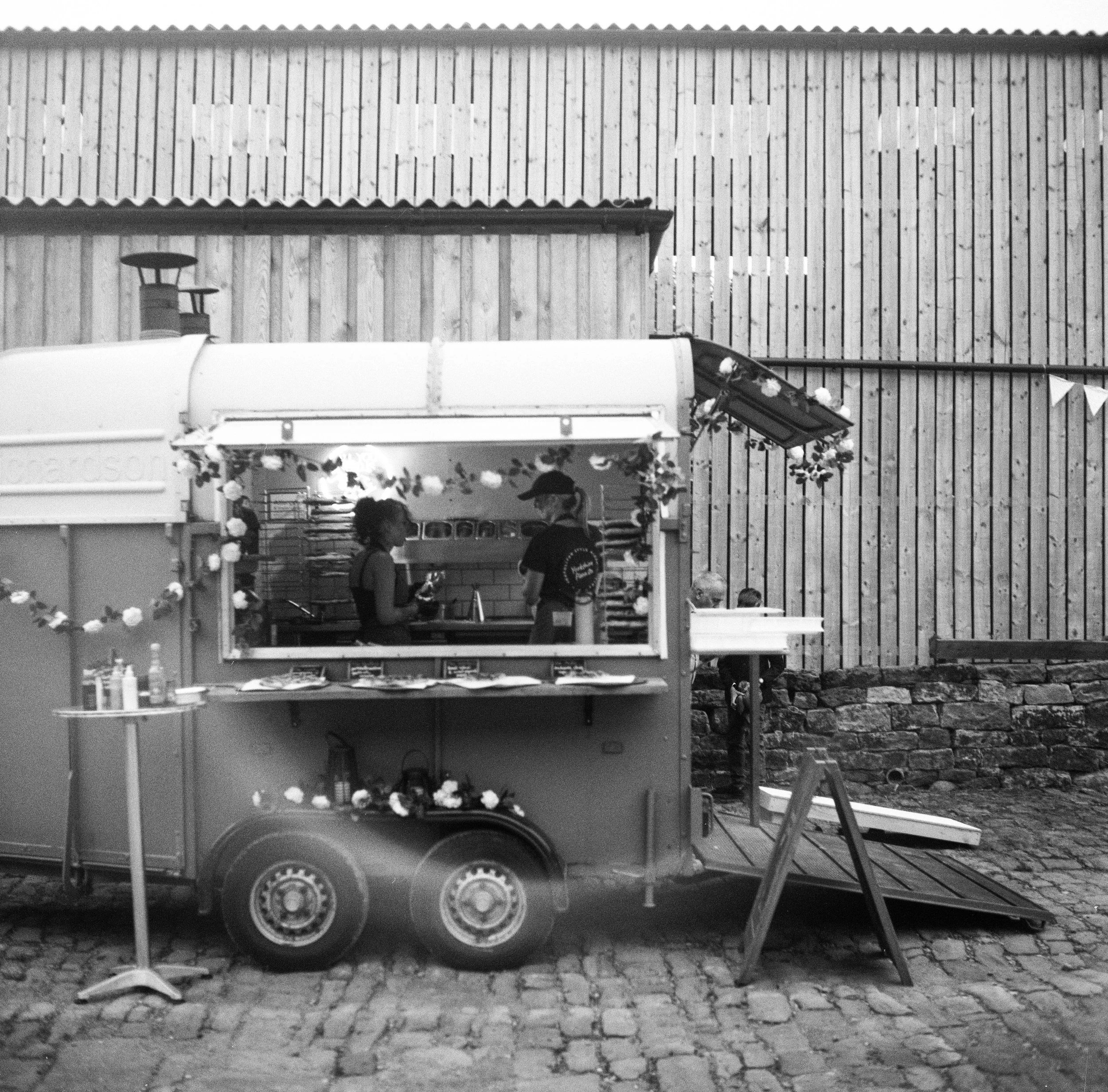 Isobel & Andy Social Posts-89.jpg