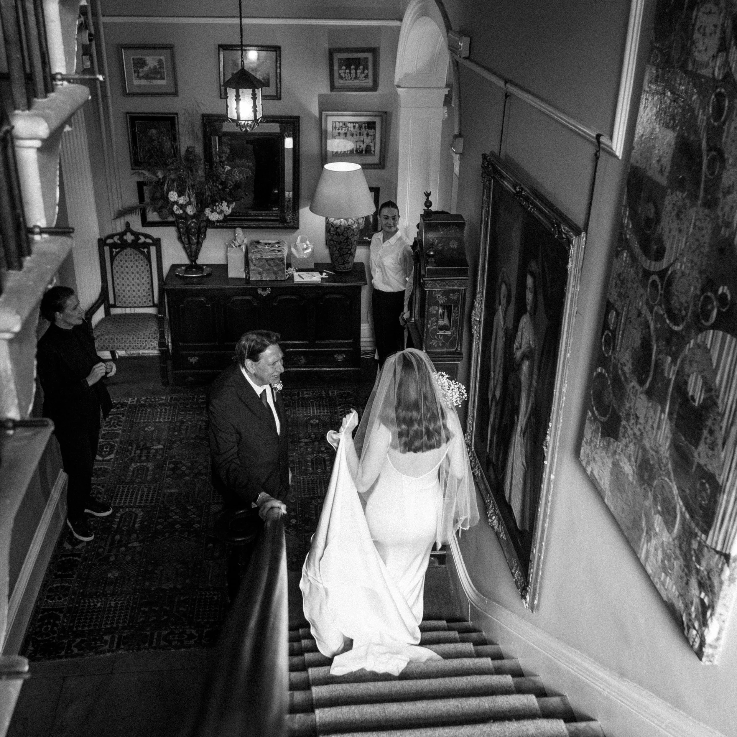 Eloise & Tony Social Posts-11.jpg