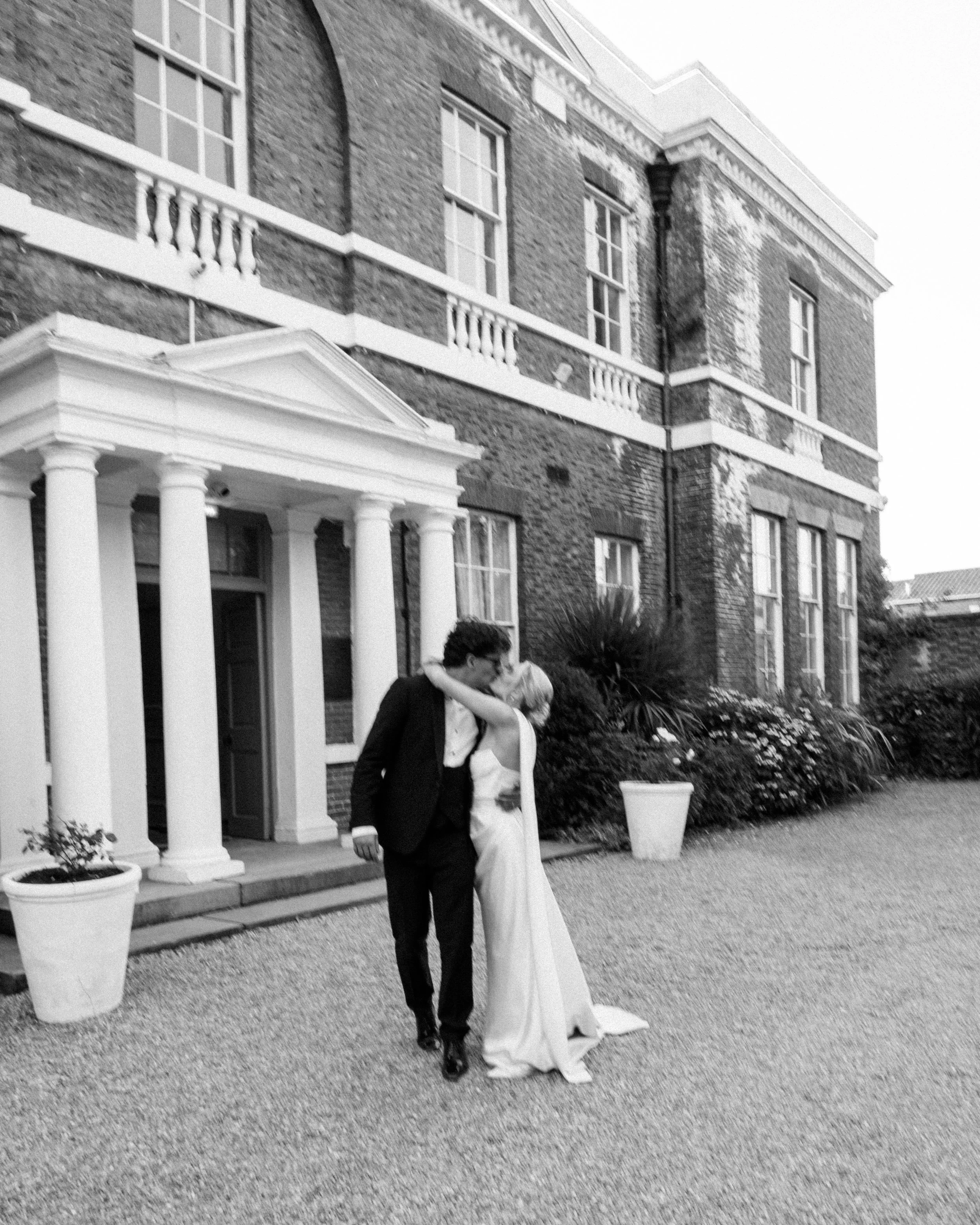 Ellie & Harry Wedding Teaser Photos-20.jpg