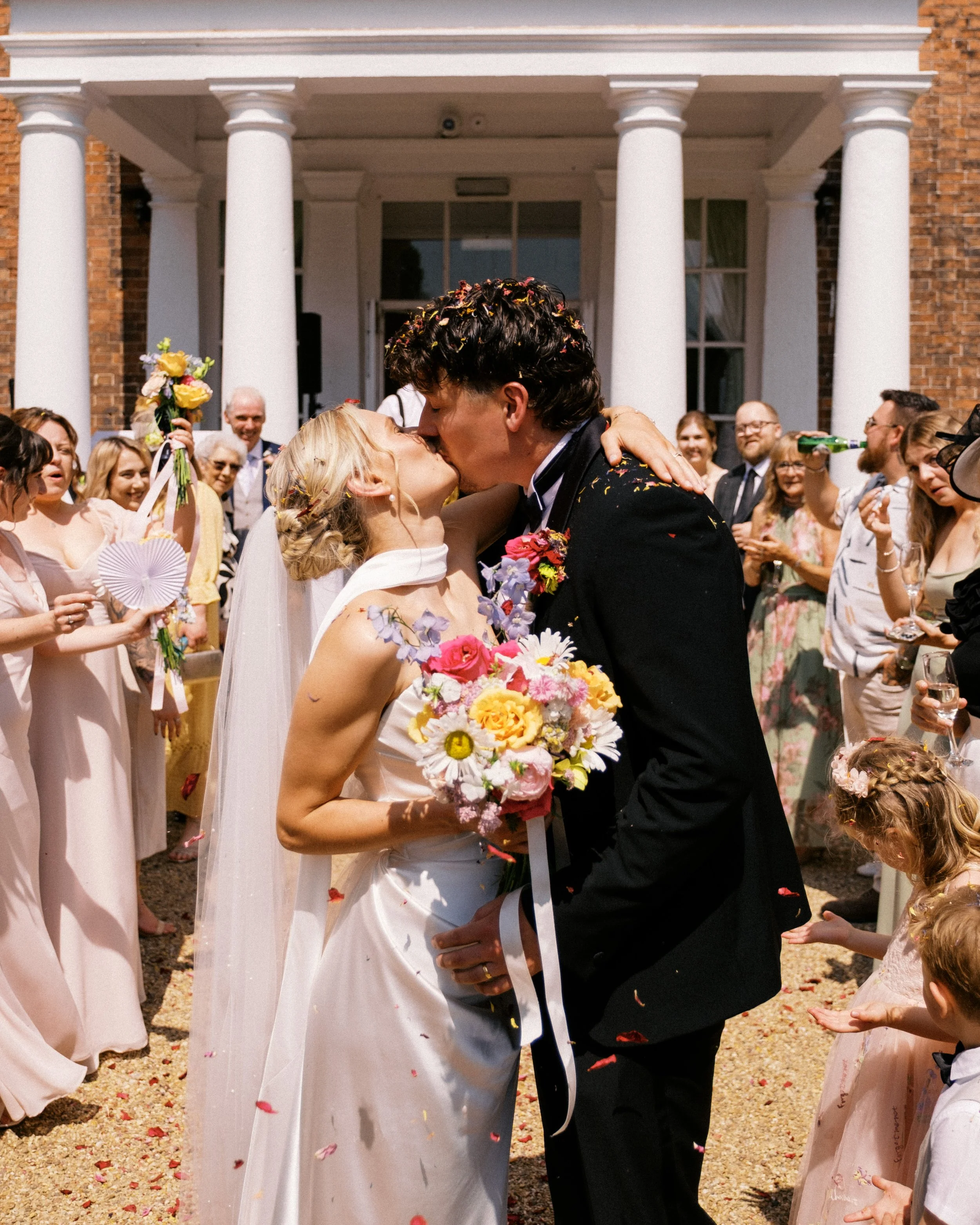 Ellie & Harry Wedding Teaser Photos-9.jpg