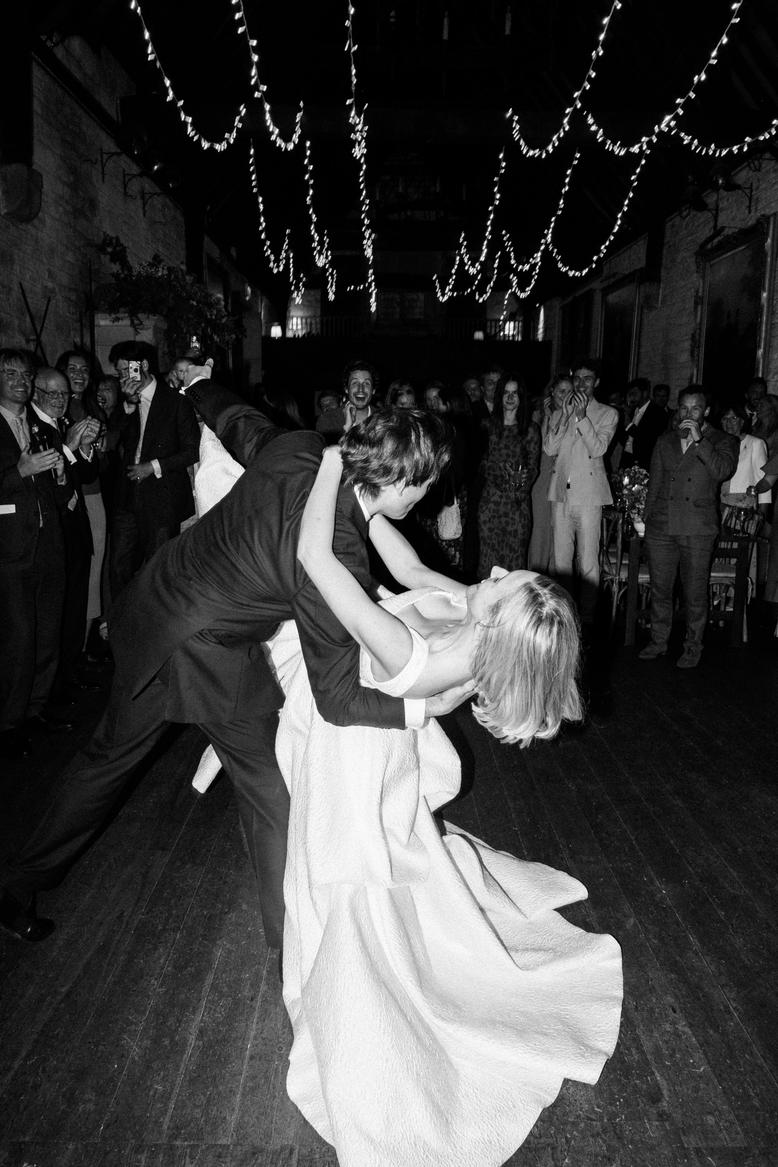 Charli & Tom Wedding Teaser Photos-12.jpg