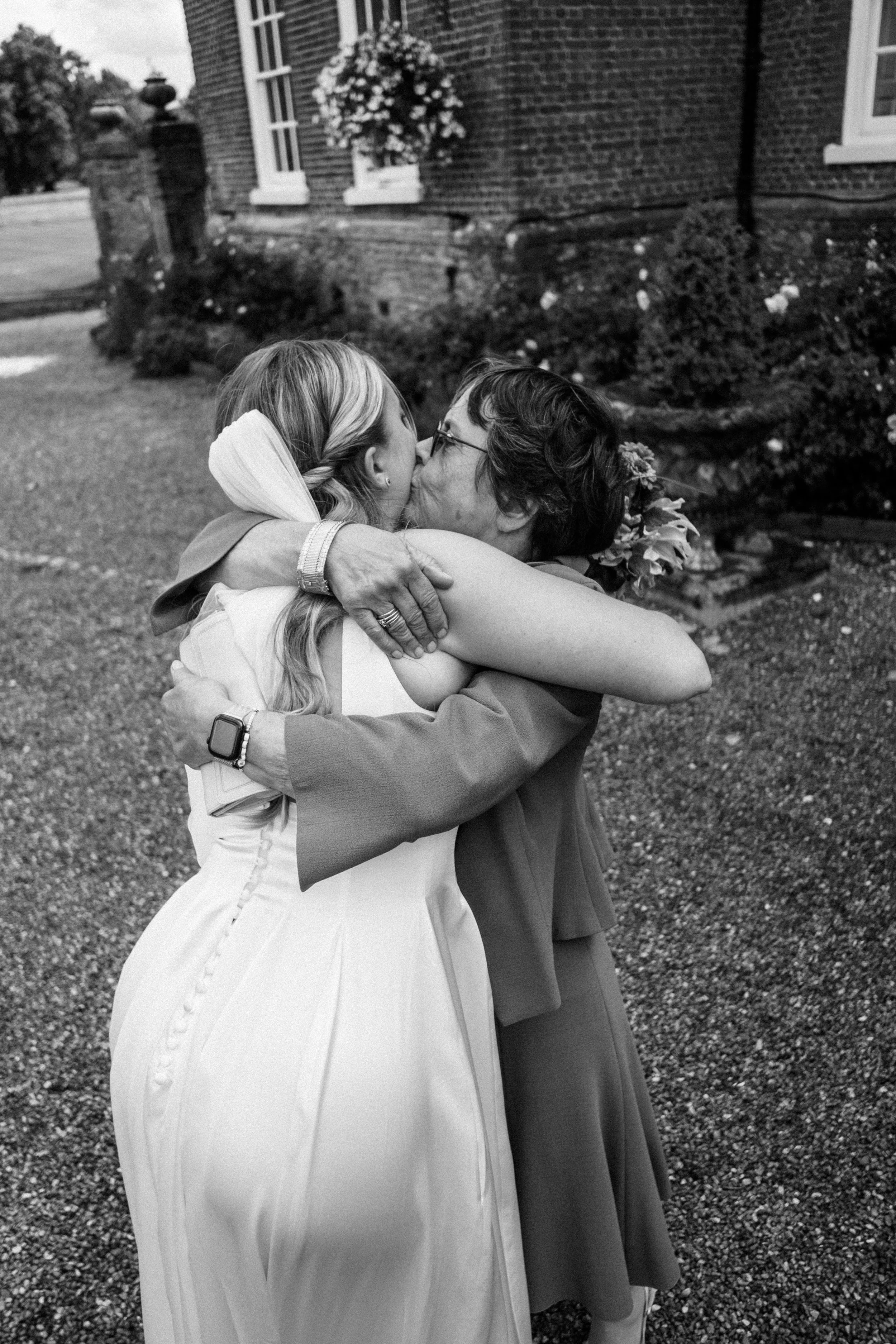 Erin & Liam Social Posts-45.jpg