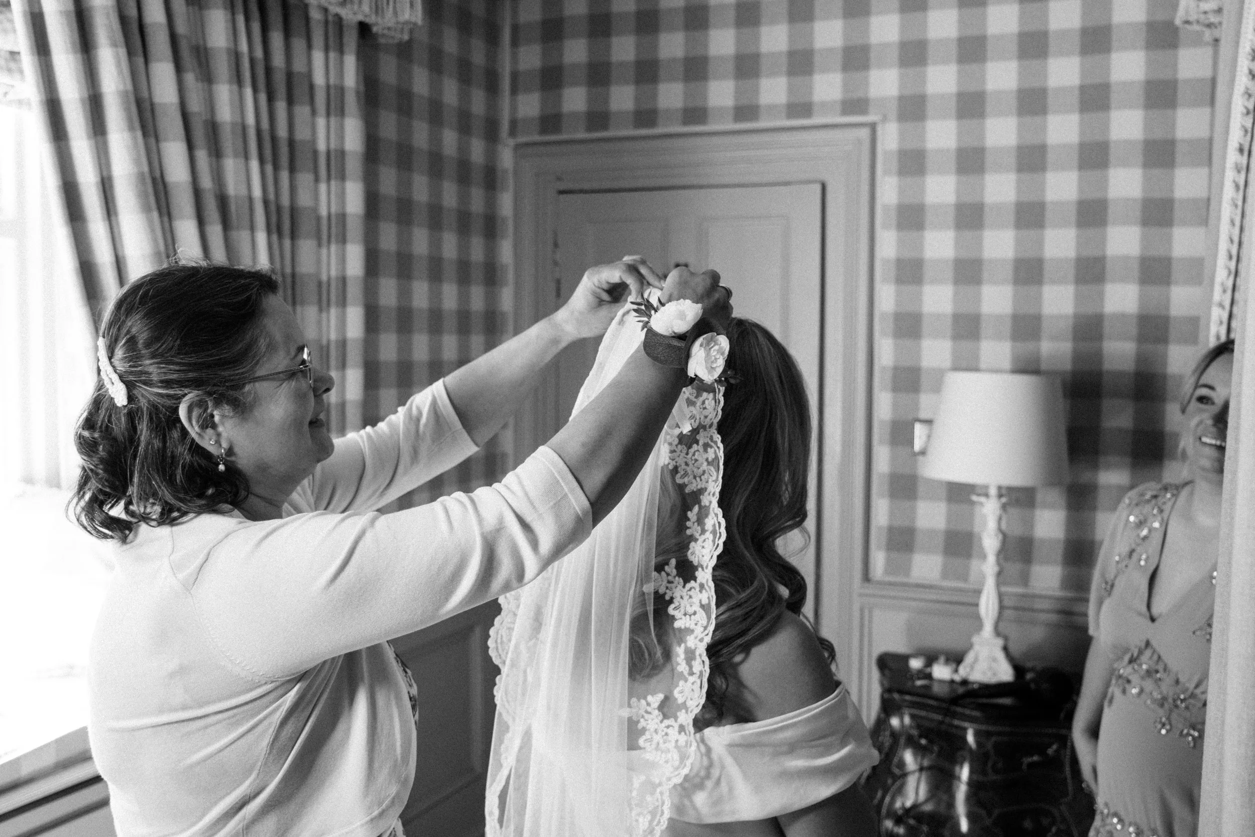 Lucy & Brett Social Posts-13.jpg