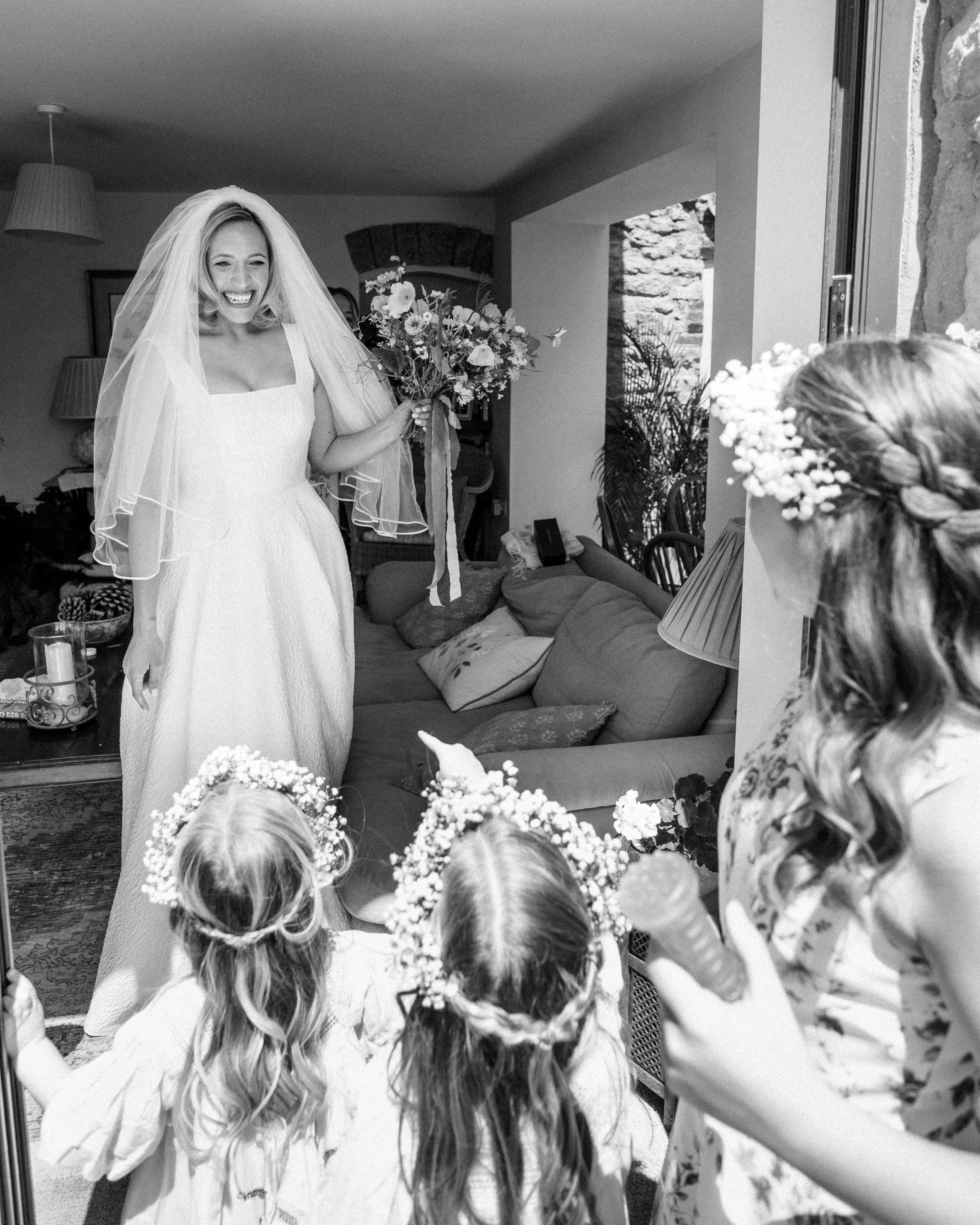 Charli & Tom Wedding Teaser Photos-1.jpg