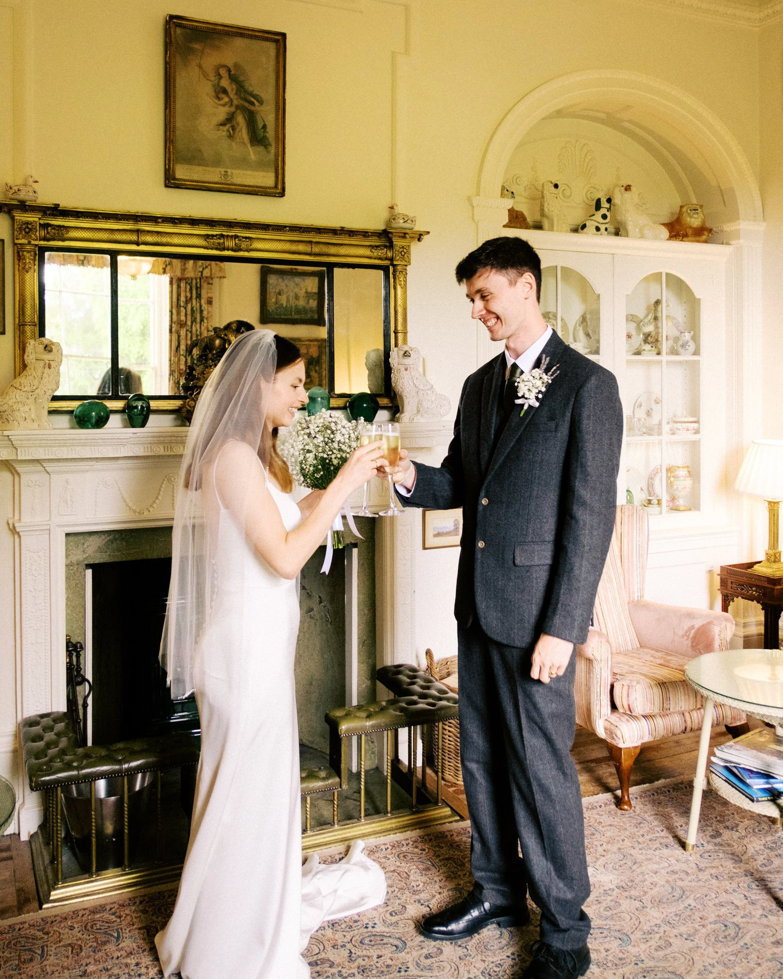 Eloise & Tony Social Posts-16.jpg