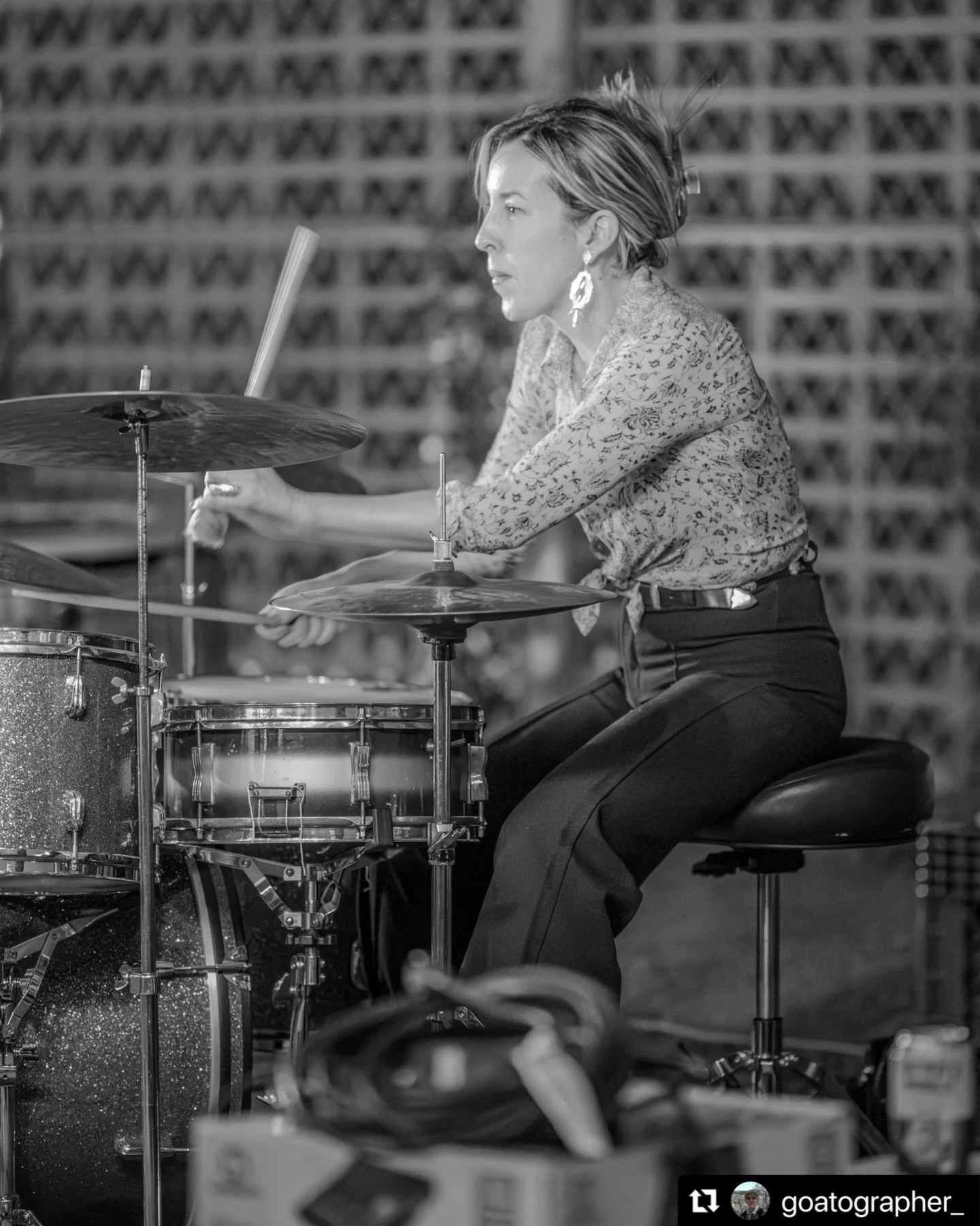 It&rsquo;s been a beautiful winter &amp; spring here in Tucson. In less than a week I will be leaving for Los Angeles to play a solo show @healingforcerecords on 4/17, as well as recording with @peled.guitar &amp; @jonnyflaugher @hotel.earth &amp; ot