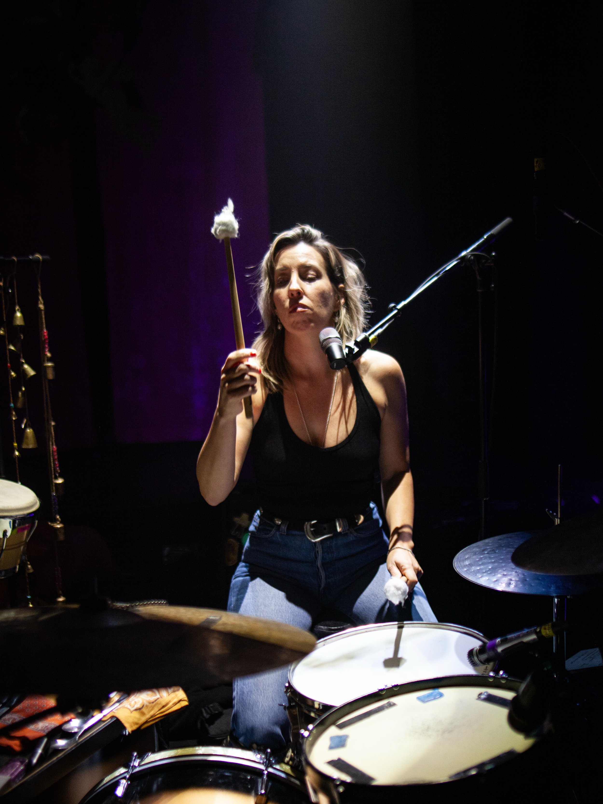 Soundcheck in Seattle captured by our friend @austin_wil 📸 so lovely to see you all out here on the road. One of my favorite parts of touring is having the chance to visit friends we have connected with over the years. 

Speaking of.. 

We are pulli
