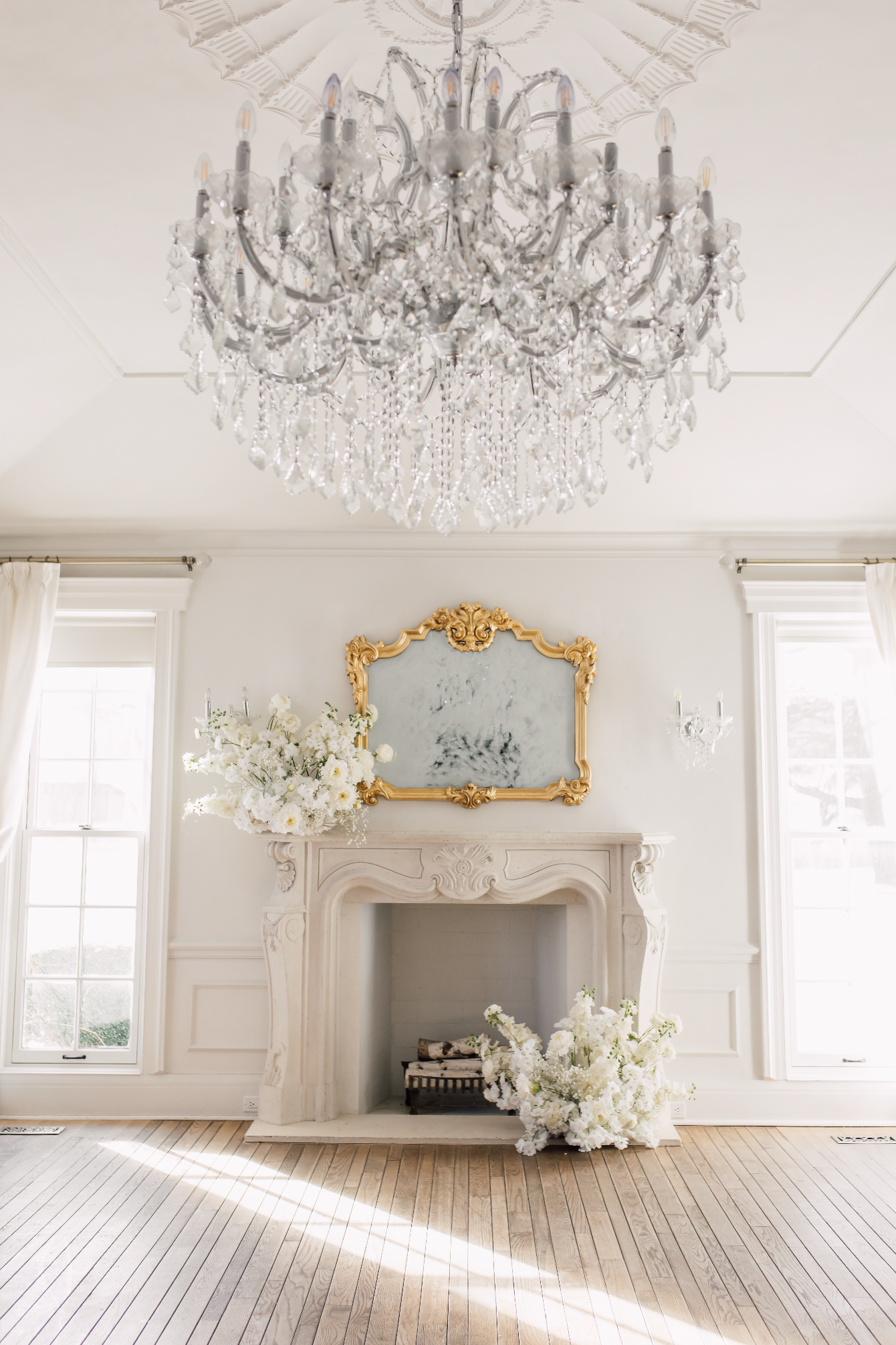 The Ruby Manor — Paris Studio