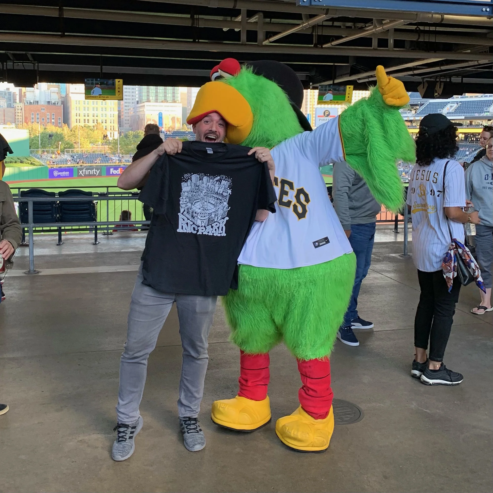 pirates_pnc_park_pirate_parrot.jpg