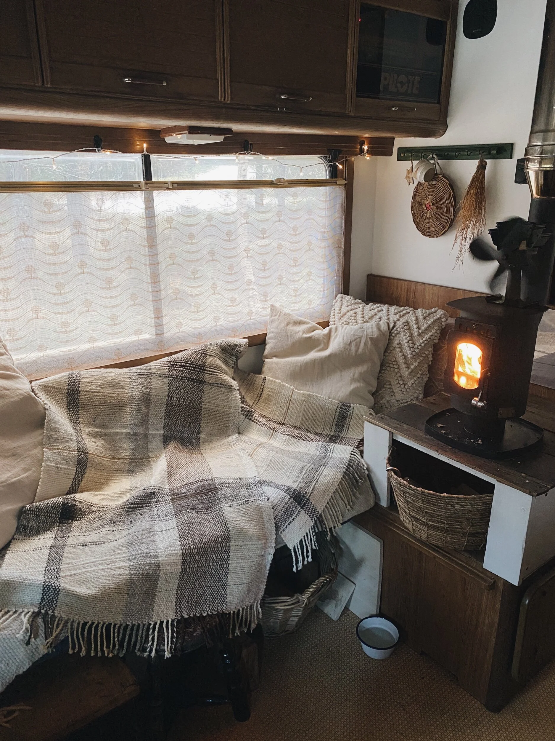 A816C77E-3160-43CF-B4FE-A20E3DE17658