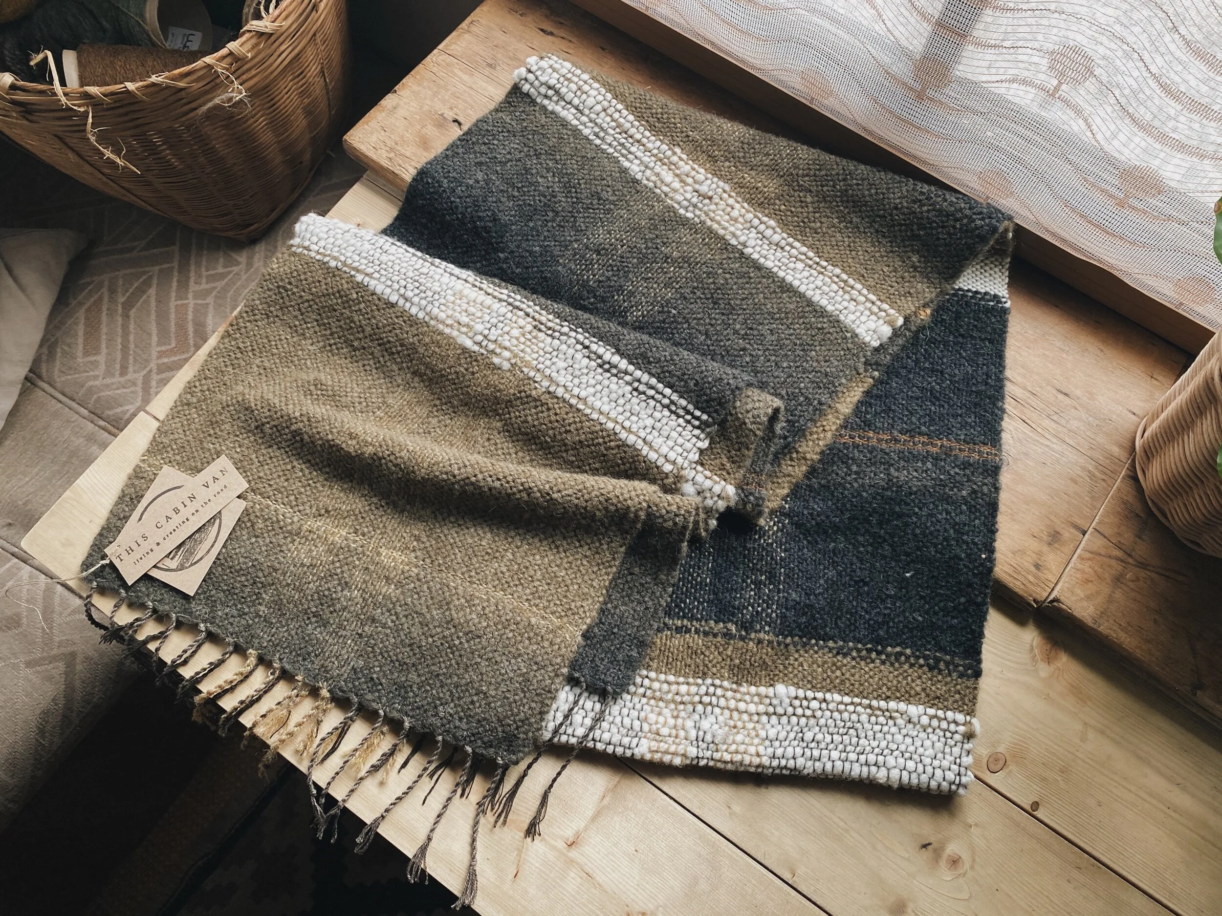 F1F17BA3-DC3F-43C8-BACB-DFAE53484B51