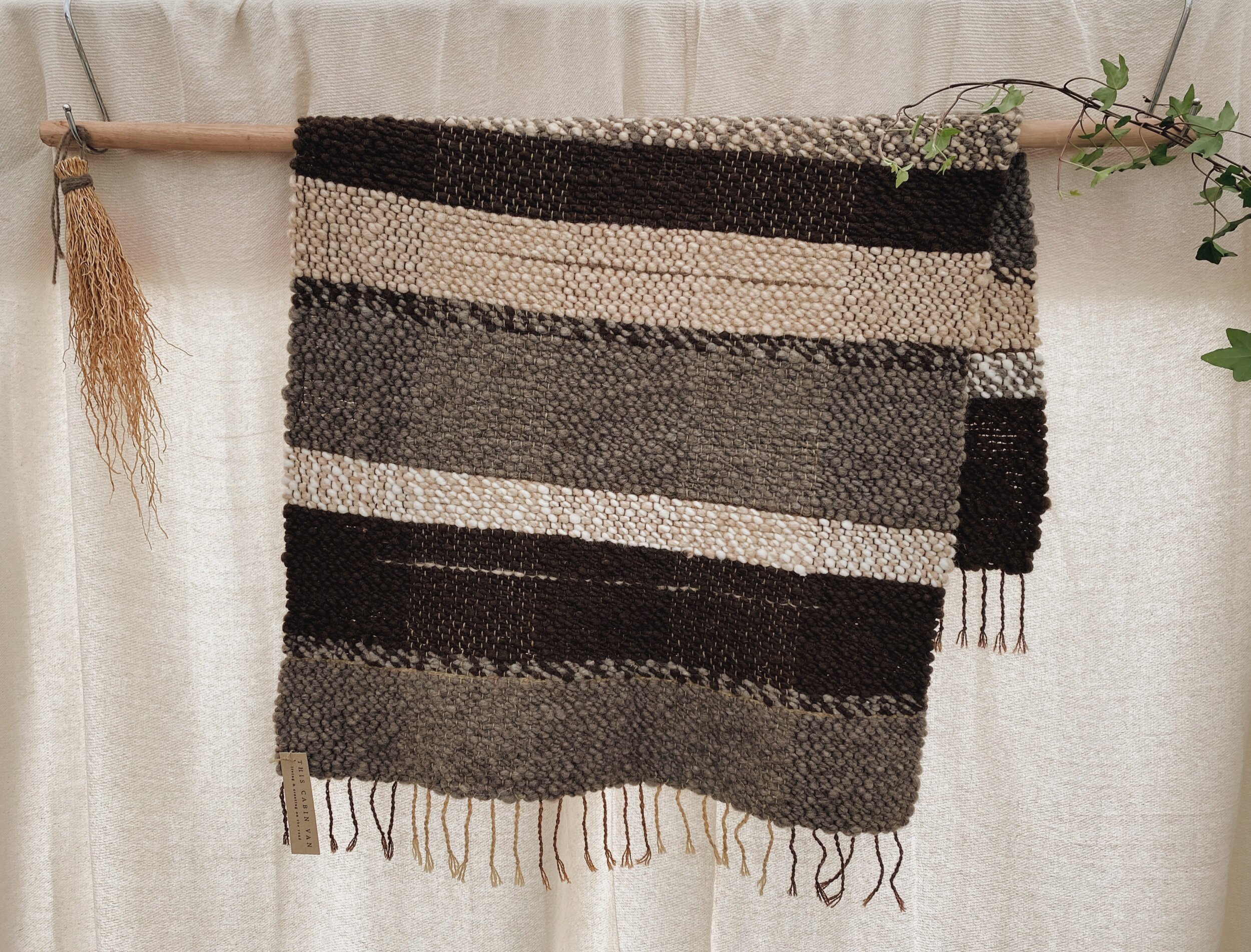 F0C0B6BA-6378-4F4E-8929-47F7853A3DF0