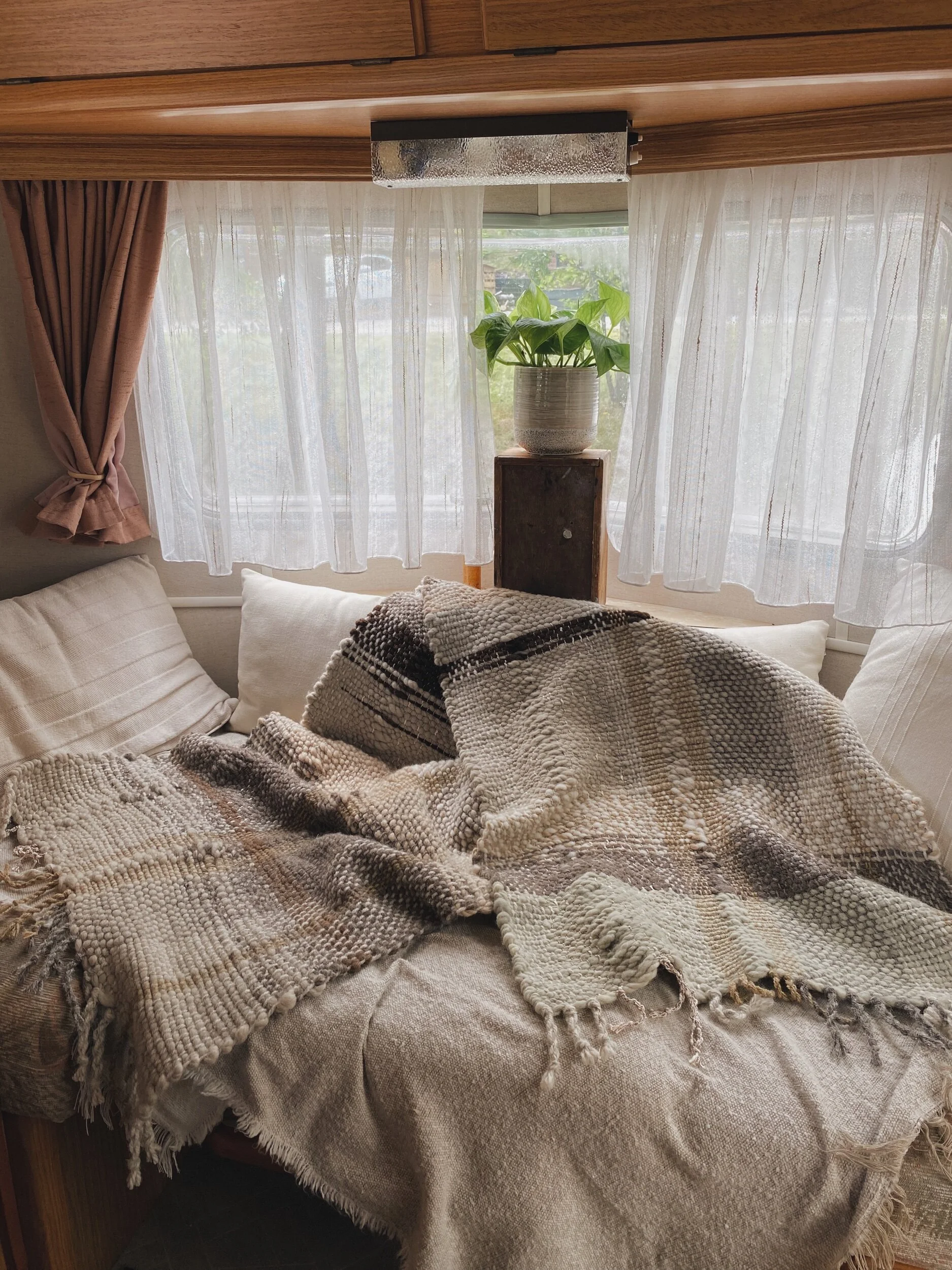 3C153AF9-924E-49C3-B681-D0EAA97ACC5C