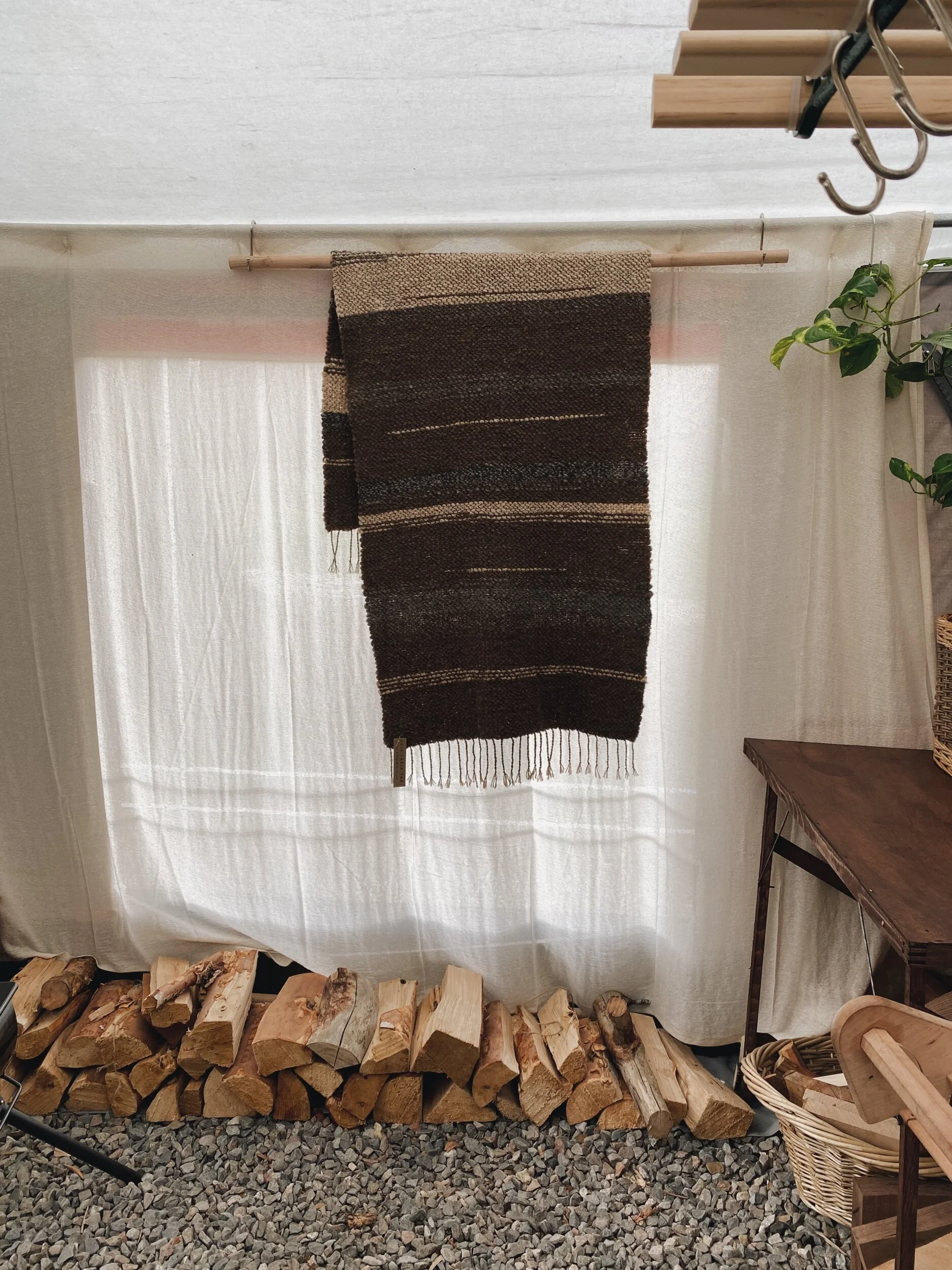 A1AFA0D2-80DD-481A-B019-642B6D0EAC91