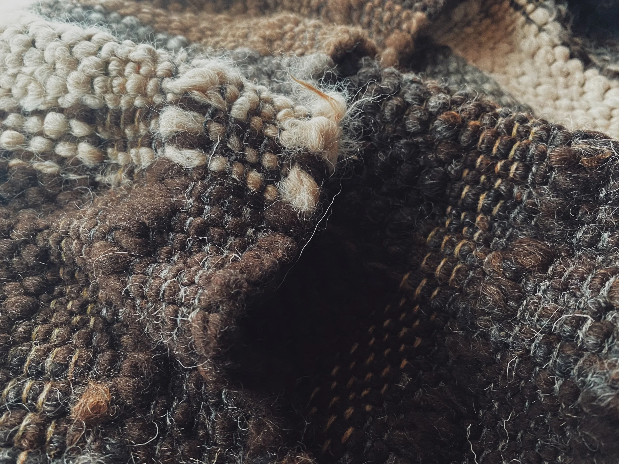 30DB8FD3-5418-4A7B-8C8A-AB49452418B8