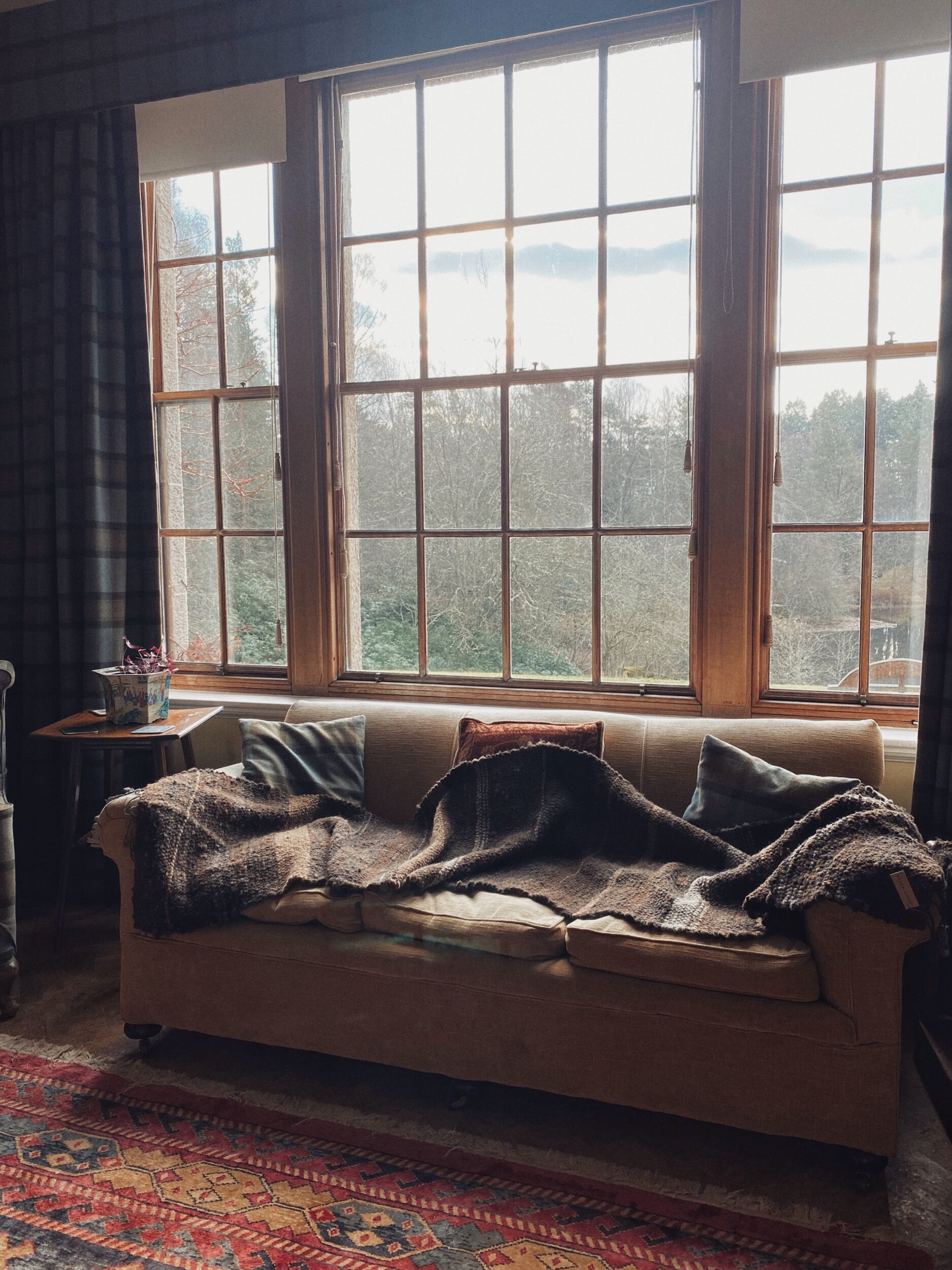 5B9C424E-0220-4BE8-BD12-7A072EDC5A56