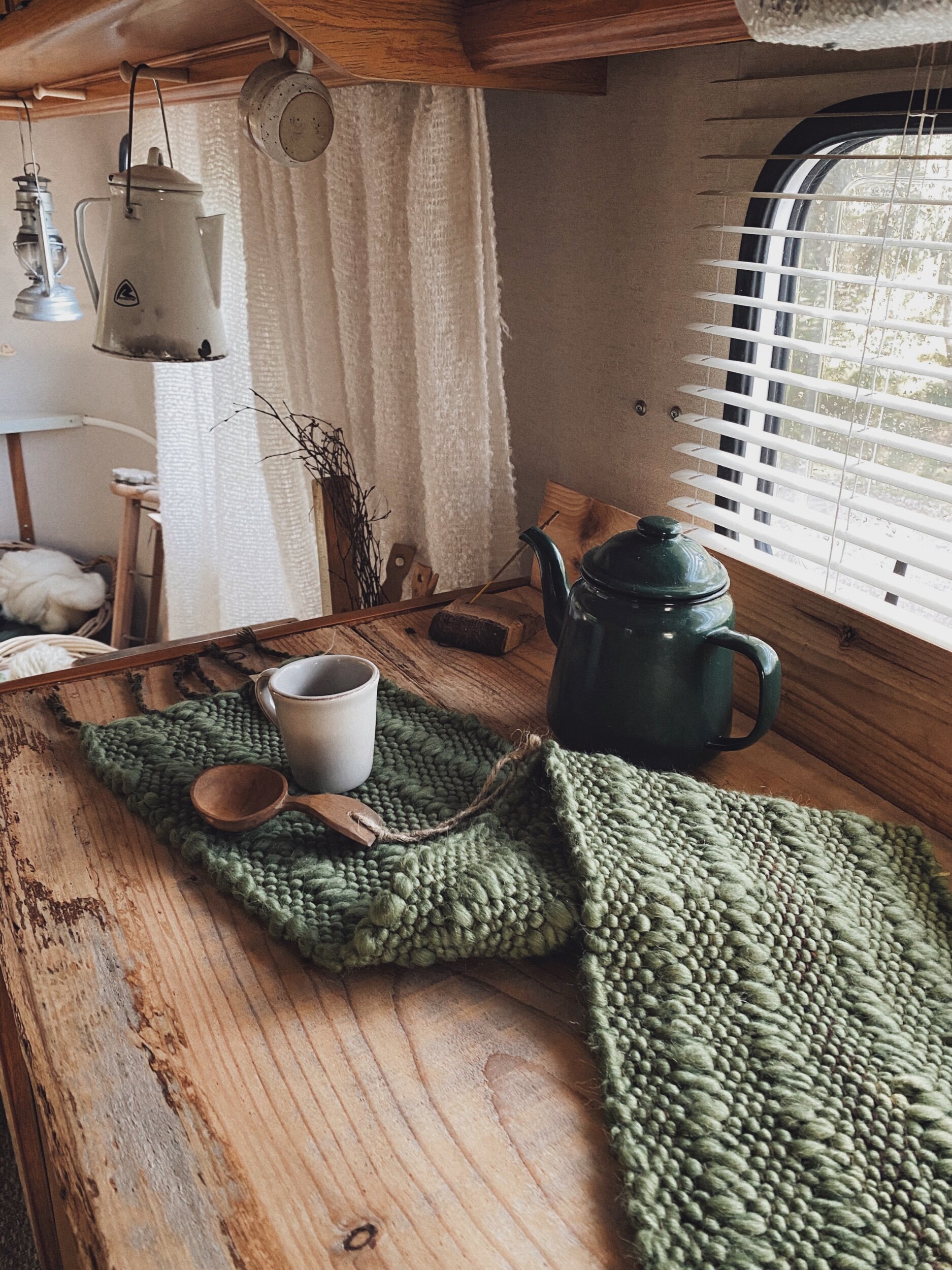 FE1F7549-FC53-4EB9-8636-6A9F73F588DB