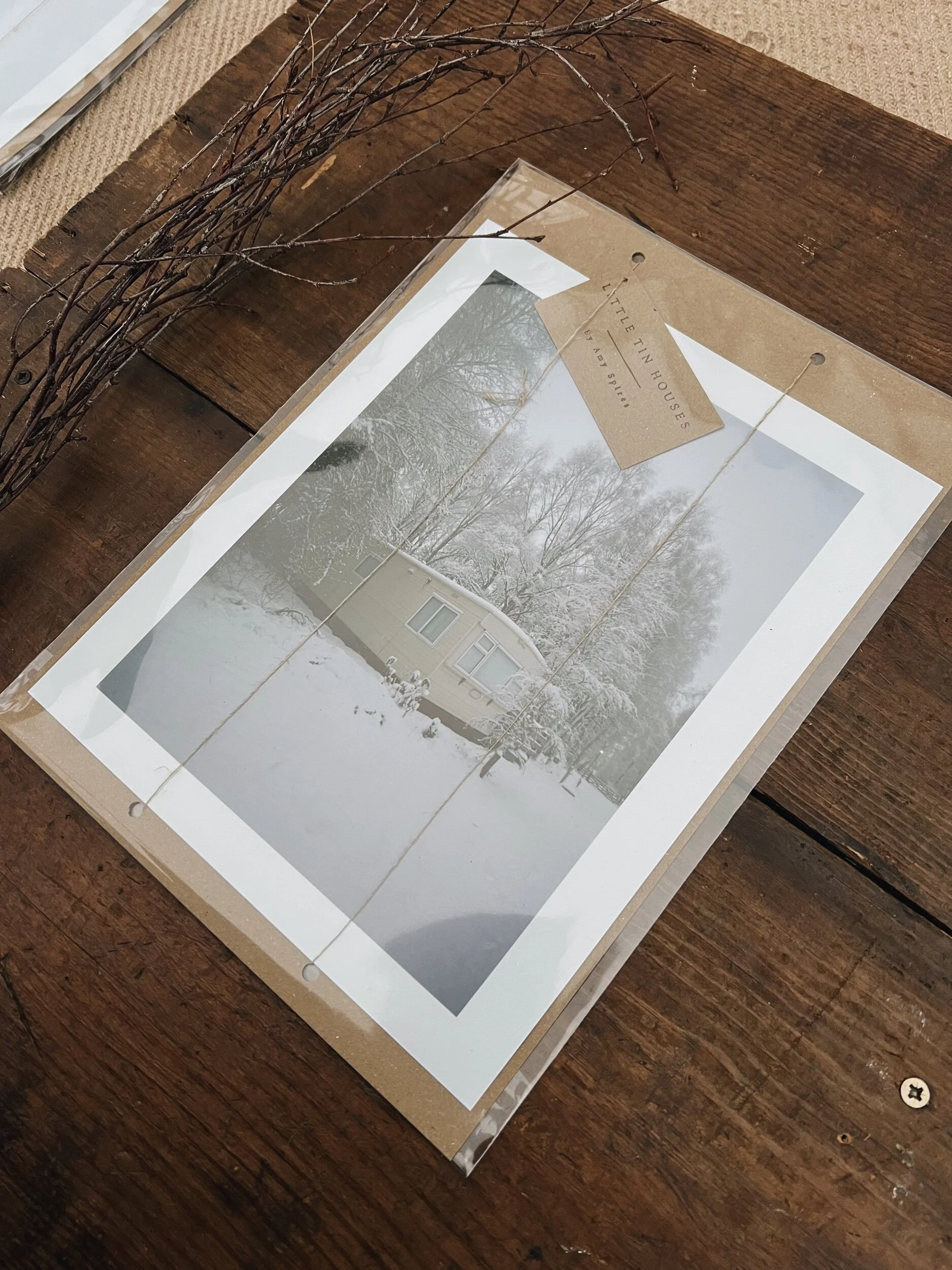 9C37BF16-BD22-4B5F-8C39-631DE8F8E5CA