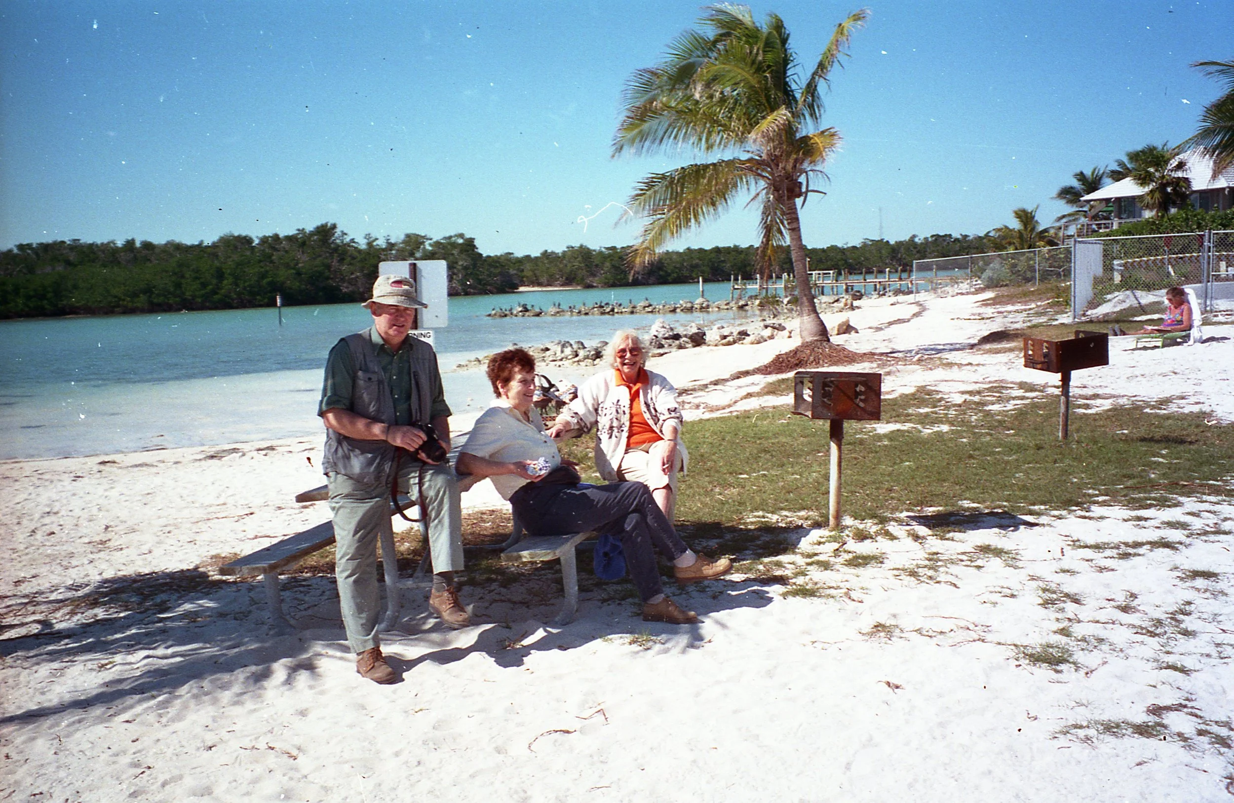 op011.jpg