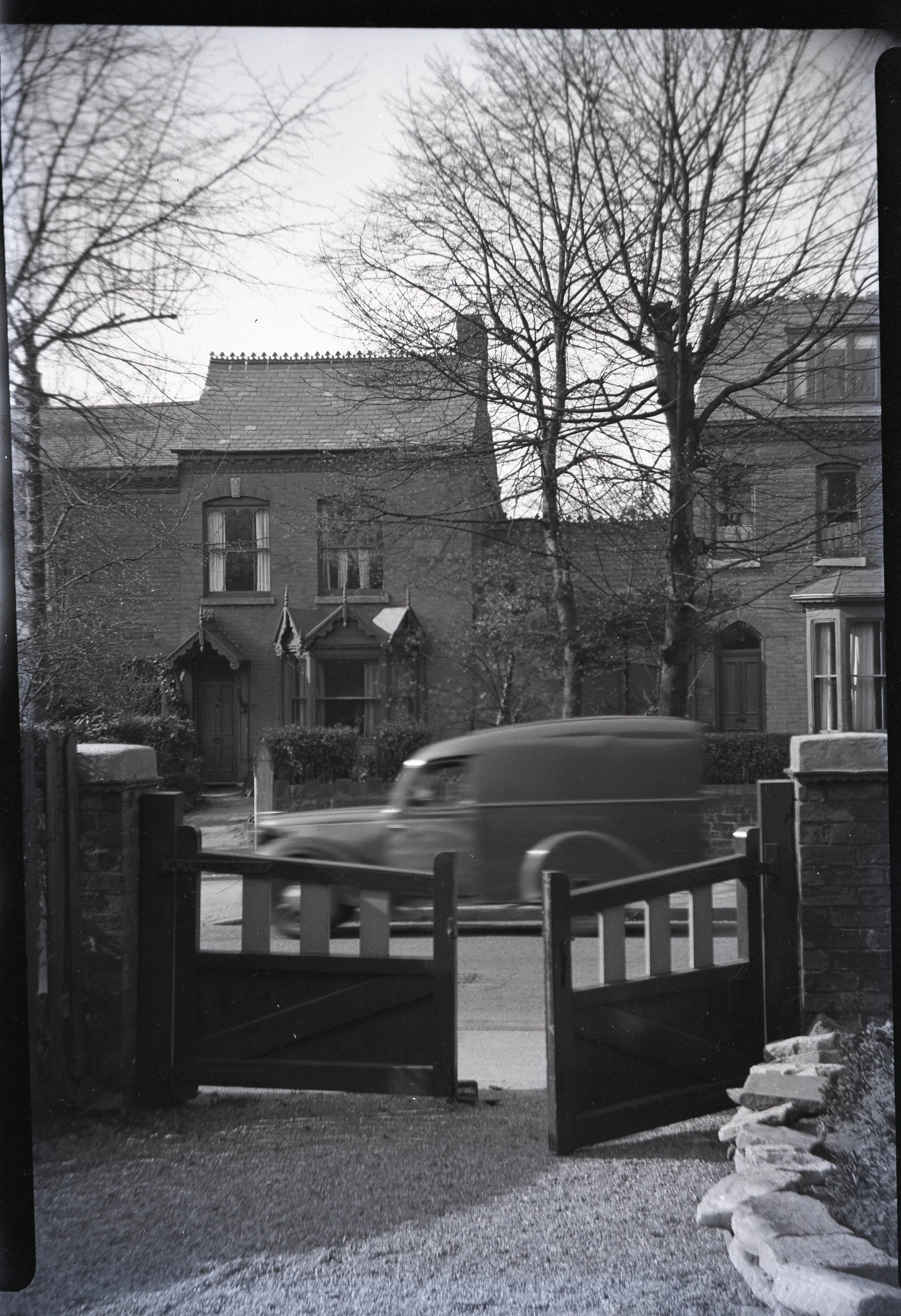 img005.jpg