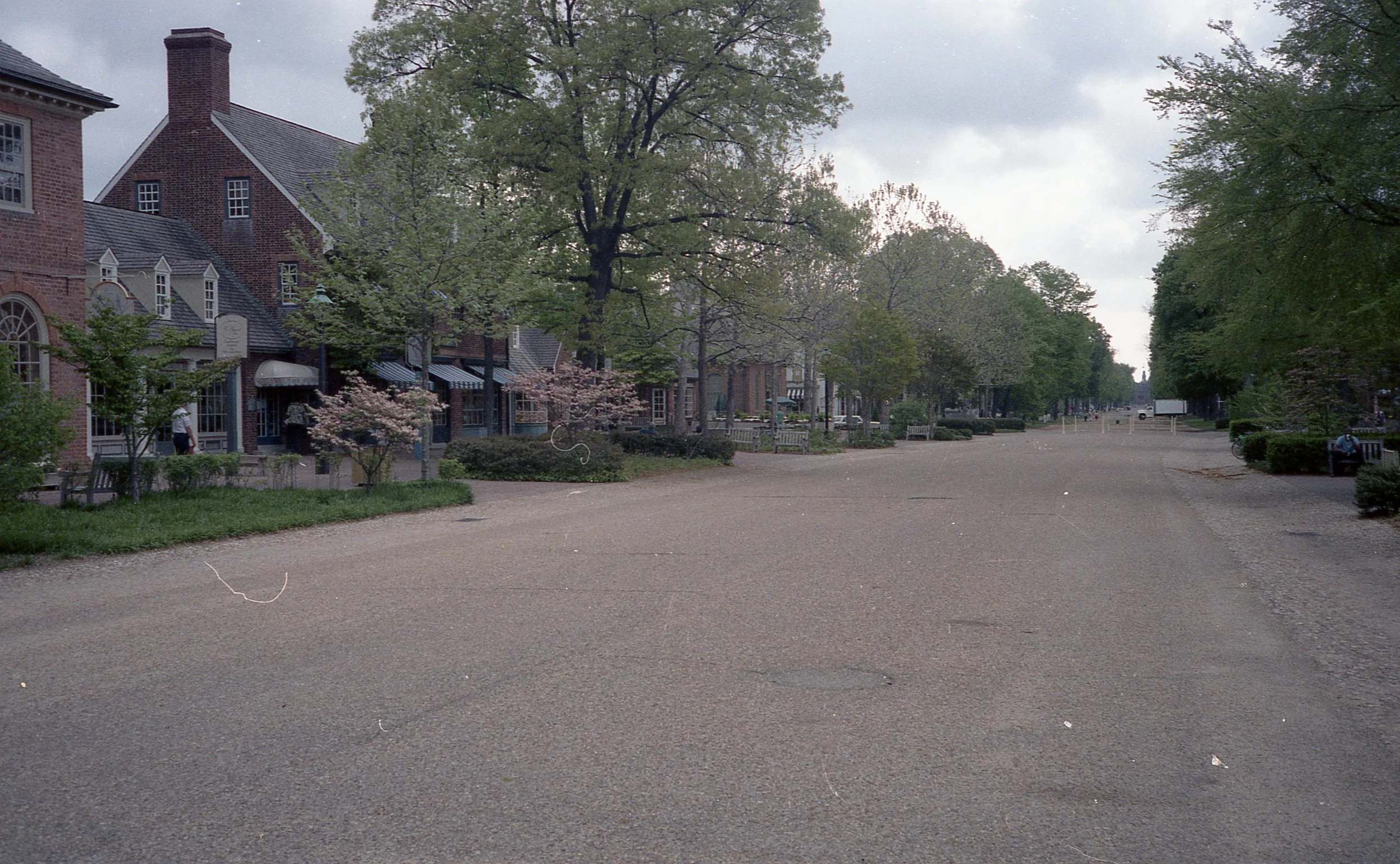 img038.jpg