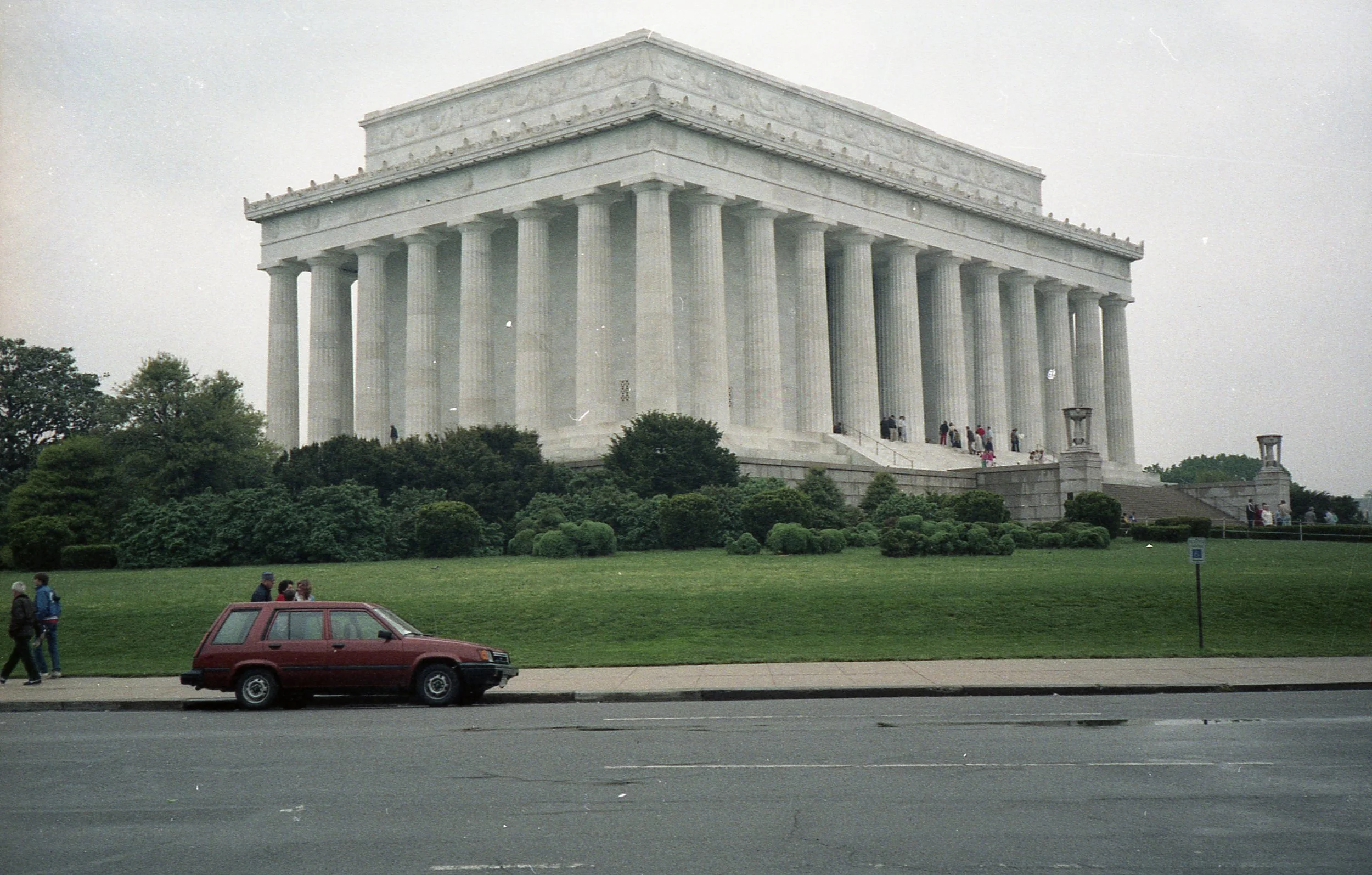img061.jpg