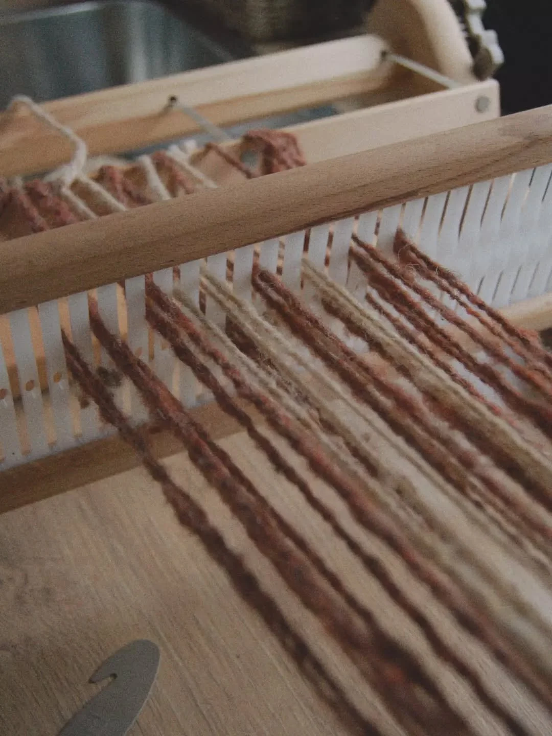 Hiding away from the rain with the loom and a chunky handspun warp today&hellip;