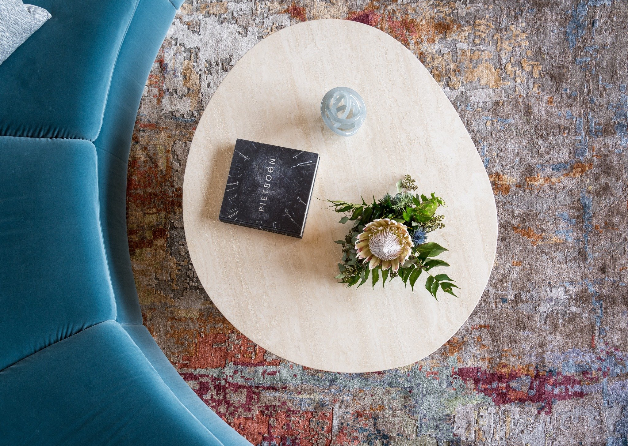 The simplistic material language of velvet, stone, and wool. 
 #winecountry #napavalley #interiordesign #materials #furniture  #rugs #designprocess #designcommunity #sonomacounty #healdsburg Photographer: @adampottsphoto