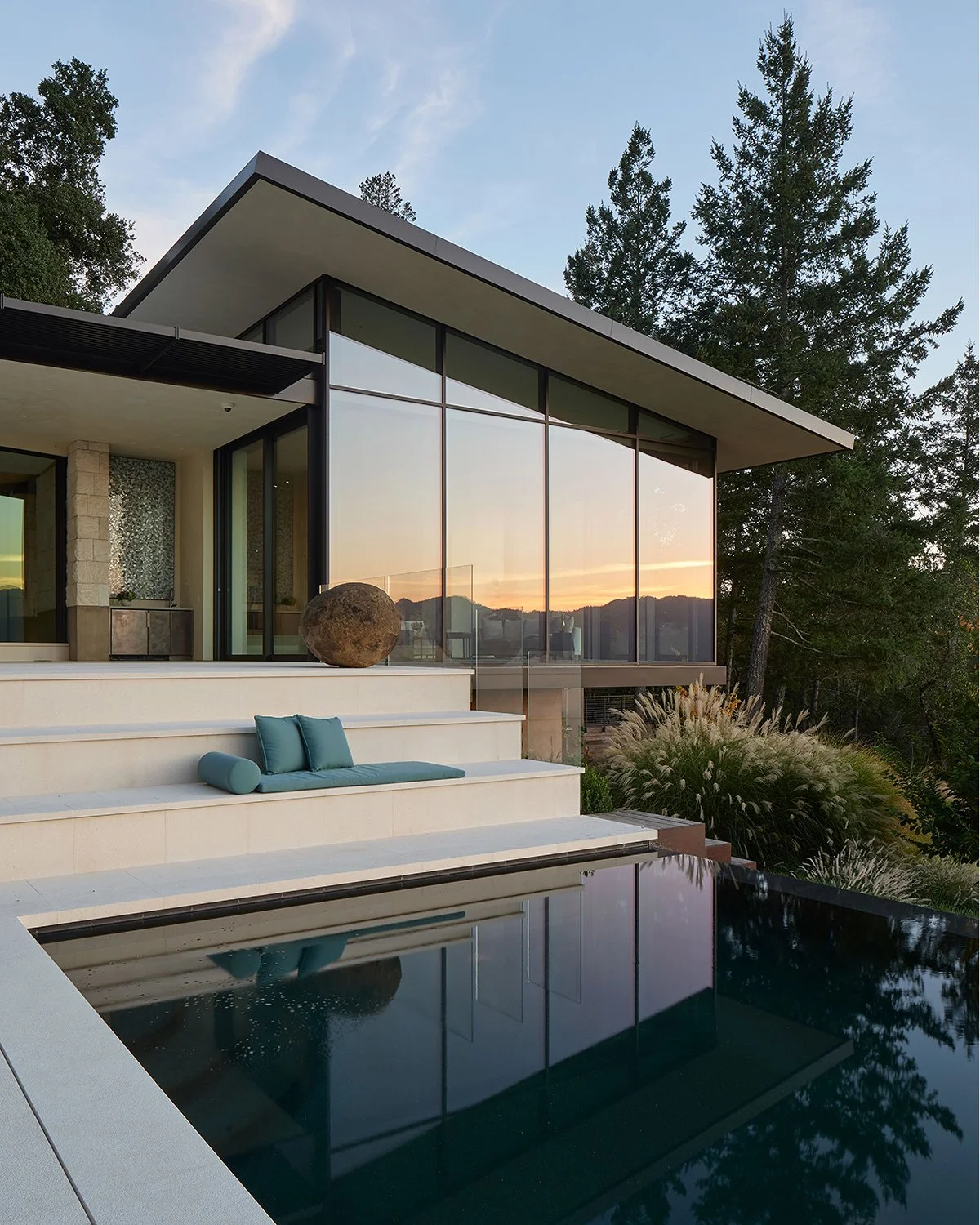 Indoor and outdoor living blur effortlessly in this Napa Valley retreat. Thoughtful architecture, expansive glazing, and warm materials invite the landscape in&mdash;creating spaces designed for connection, conversation, and quiet moments alike.

A r