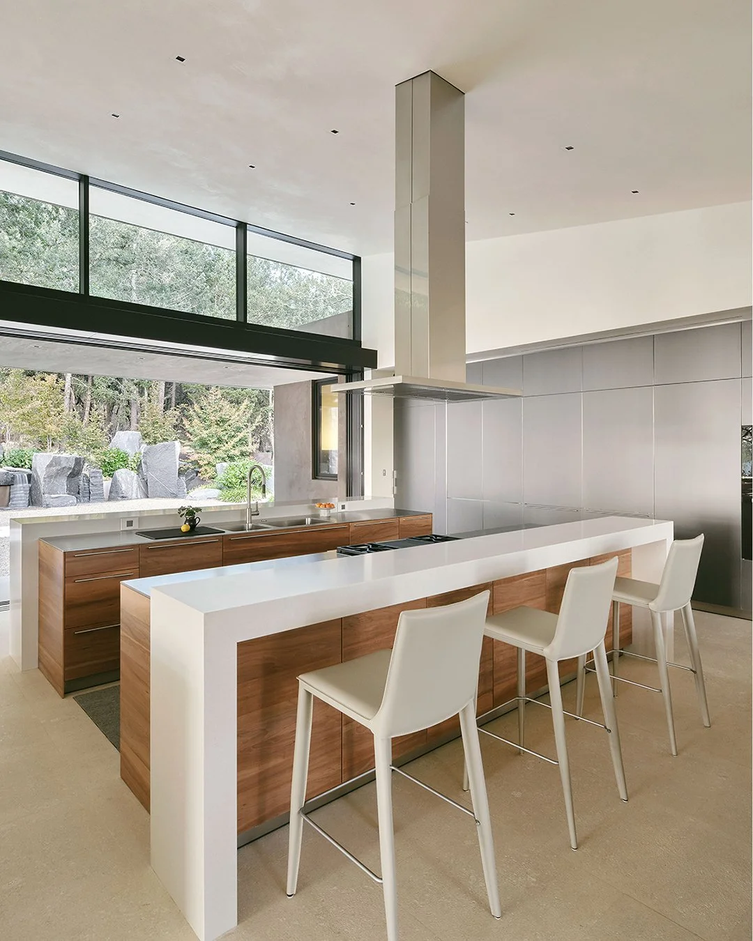 Here&rsquo;s to a year of clarity, beauty, and inspired living.

The new year calls for spaces that feel open, grounded, and intentional. Clean lines, sculptural forms, and a seamless connection to nature create a kitchen designed for both everyday l