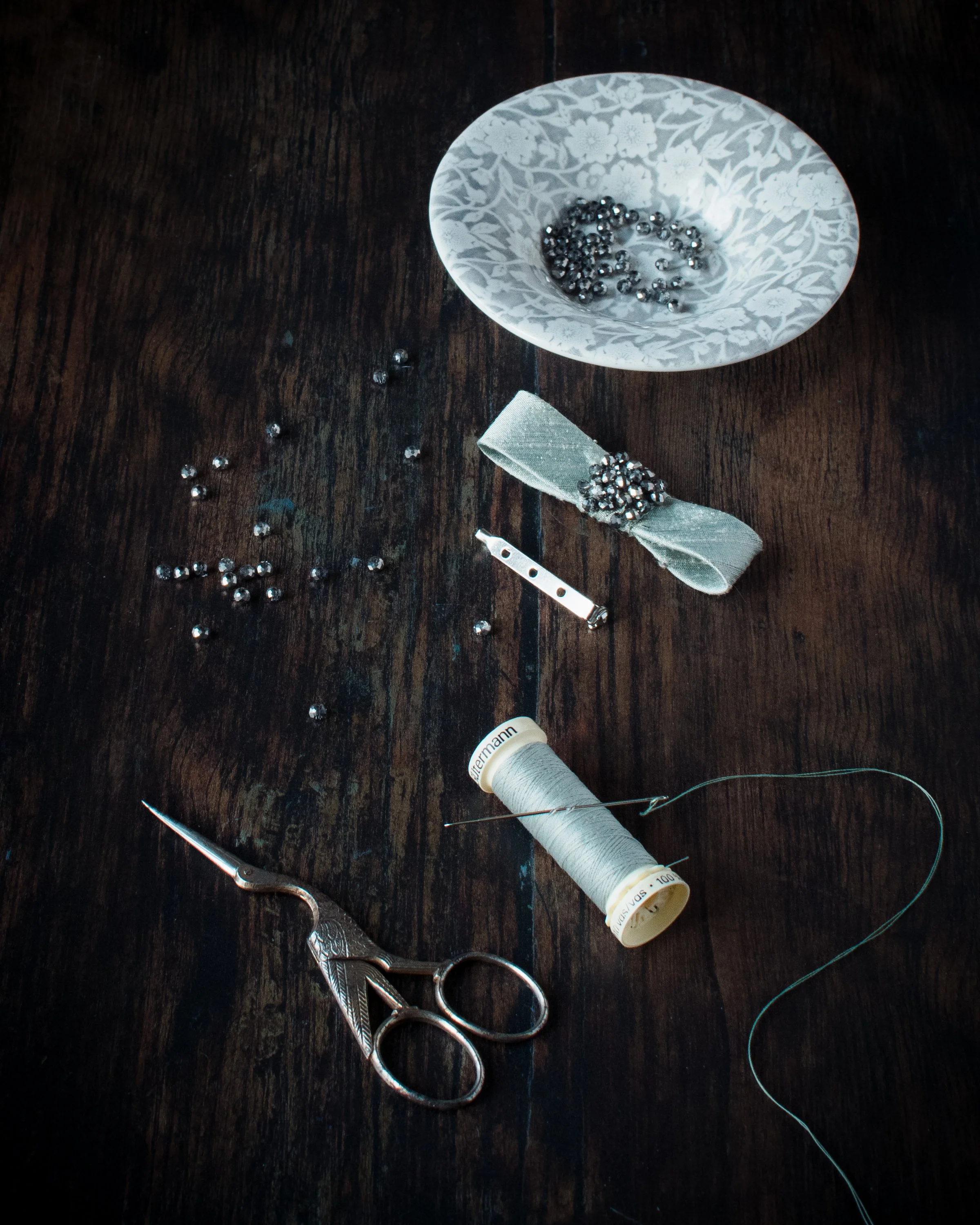 Bow Brooch Kit