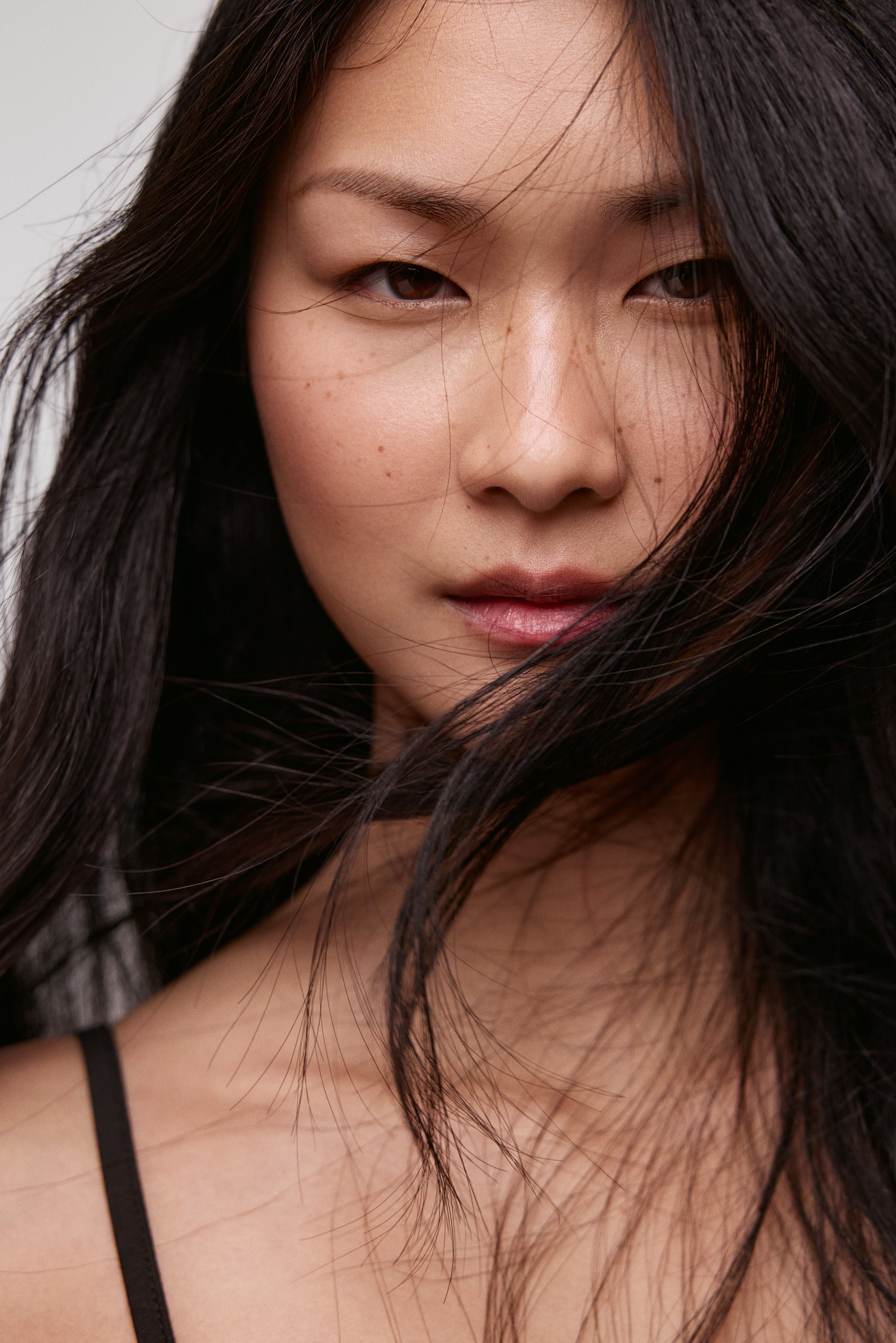 JESS_BEAUTY24147_HR 2.jpg