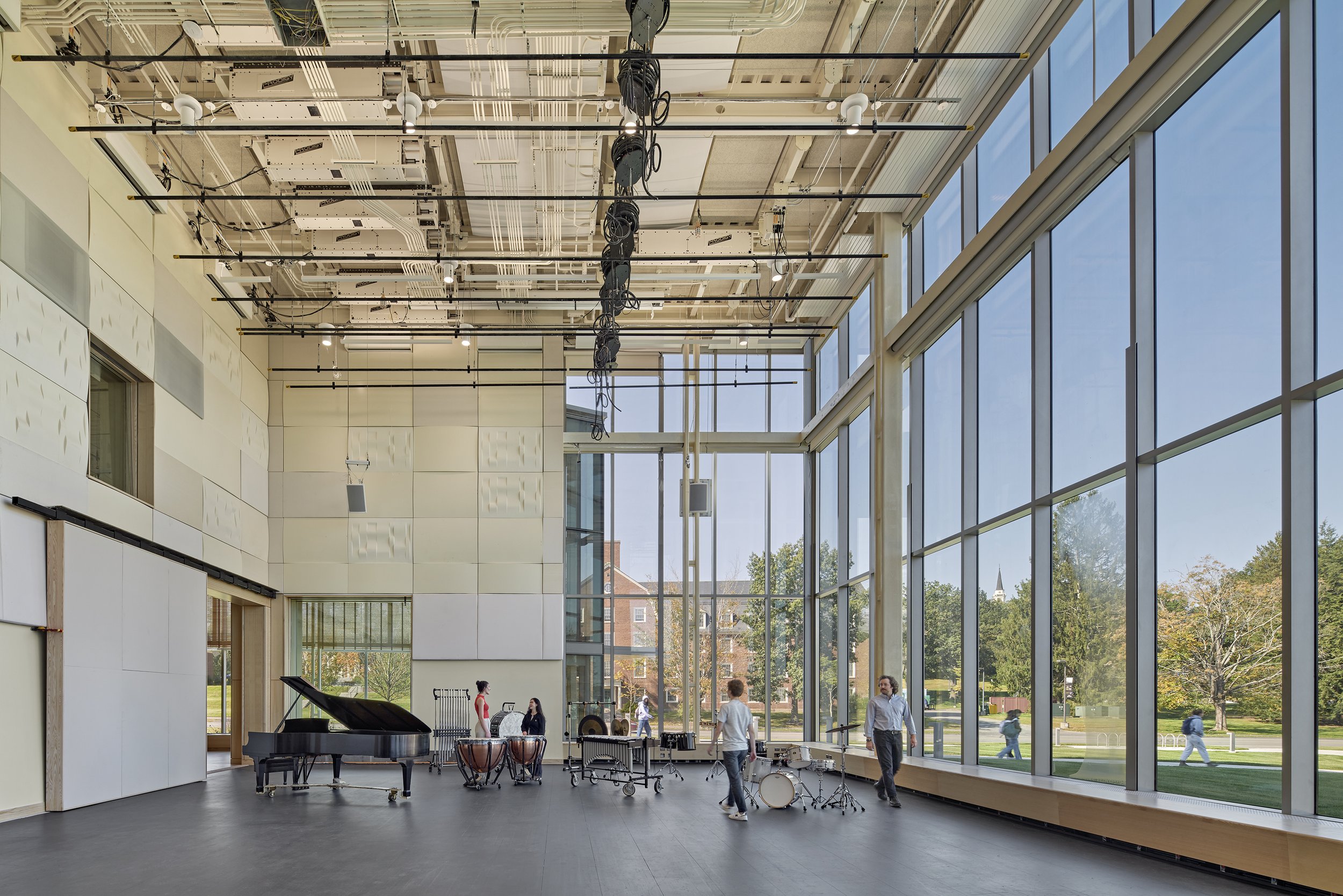 WRA_Colby_GordonCenter_09_lrg.jpg