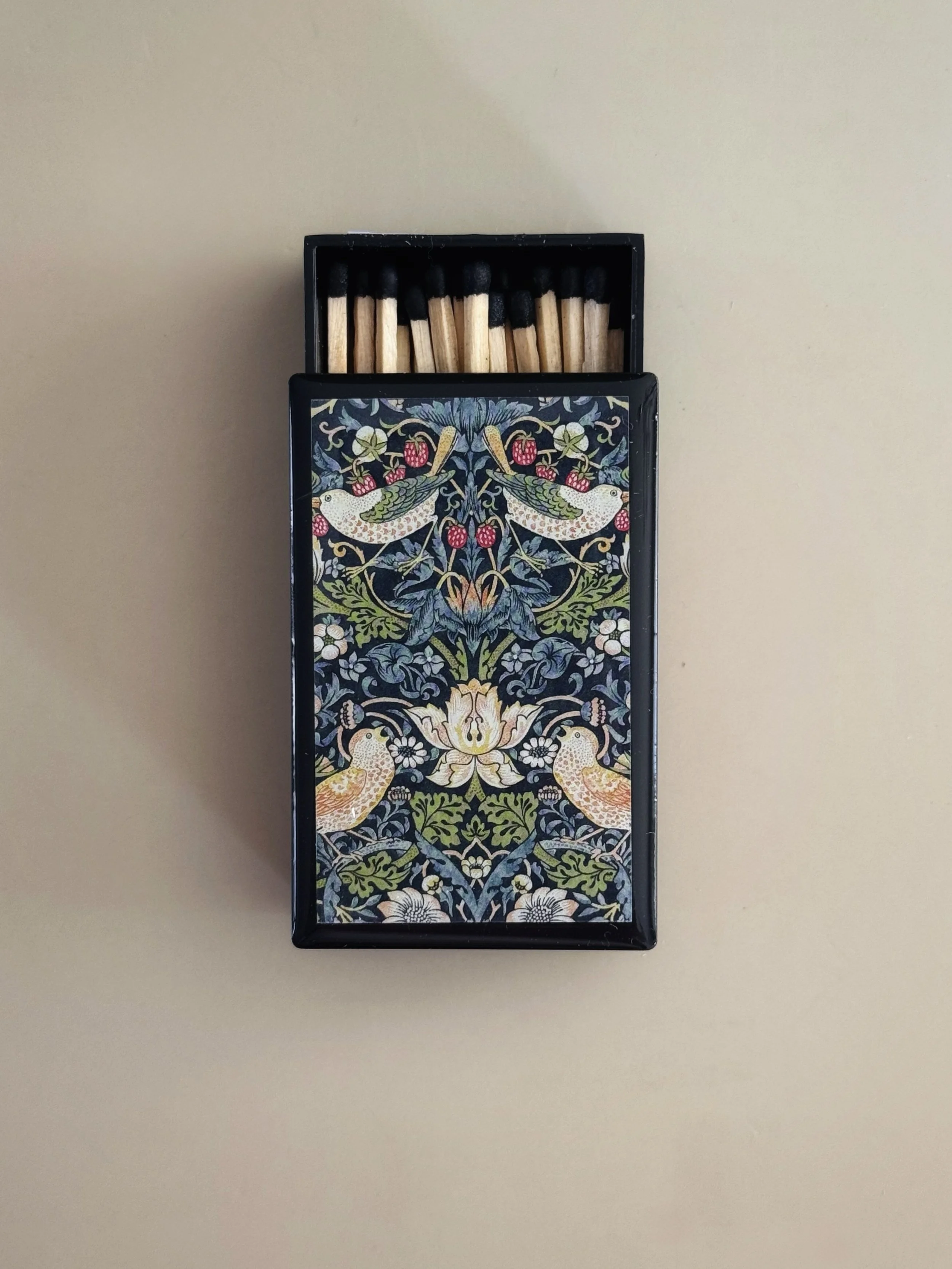 William Morris— Strawberry Thief