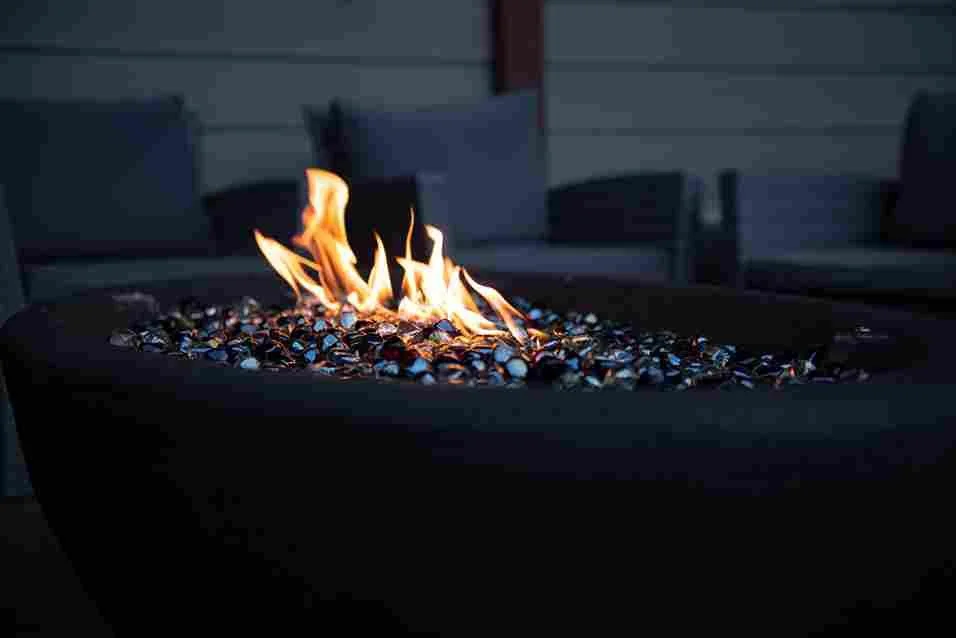 Fire Pit Installation in Winnipeg: Gas vs Wood Options