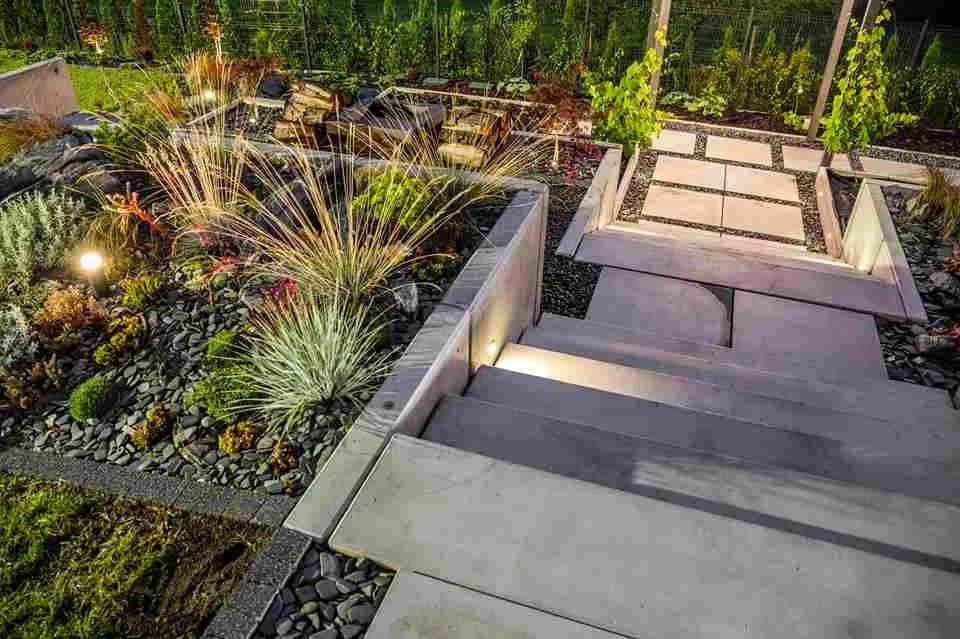 What's the Difference Between Landscaping and Hardscaping? A Clear Guide for Winnipeg Homeowners