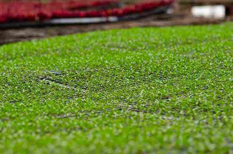 7 Proven Benefits of Artificial Turf for Winnipeg Homes
