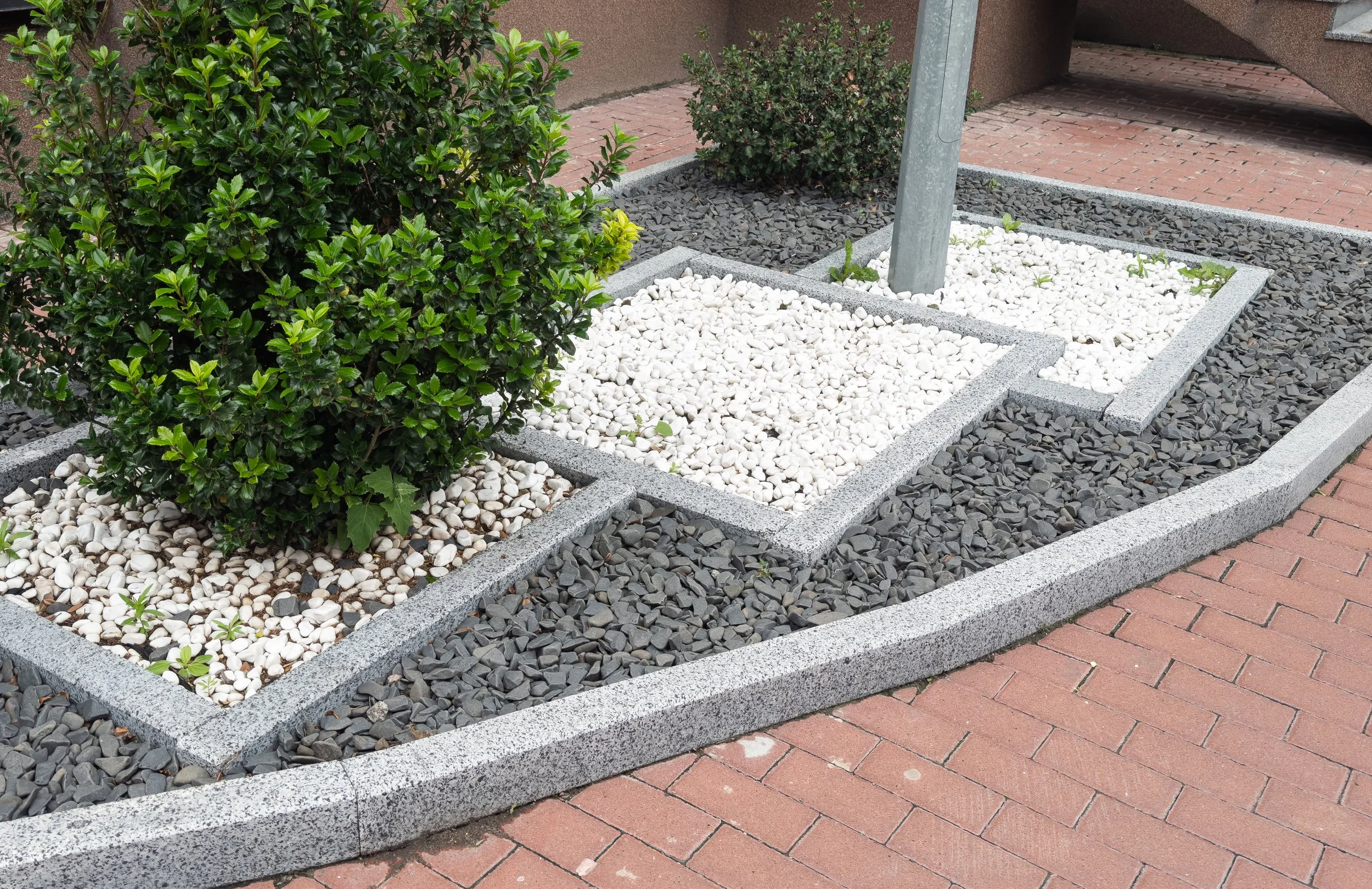 10 Backyard Concrete Ideas That Survive Winnipeg Winters