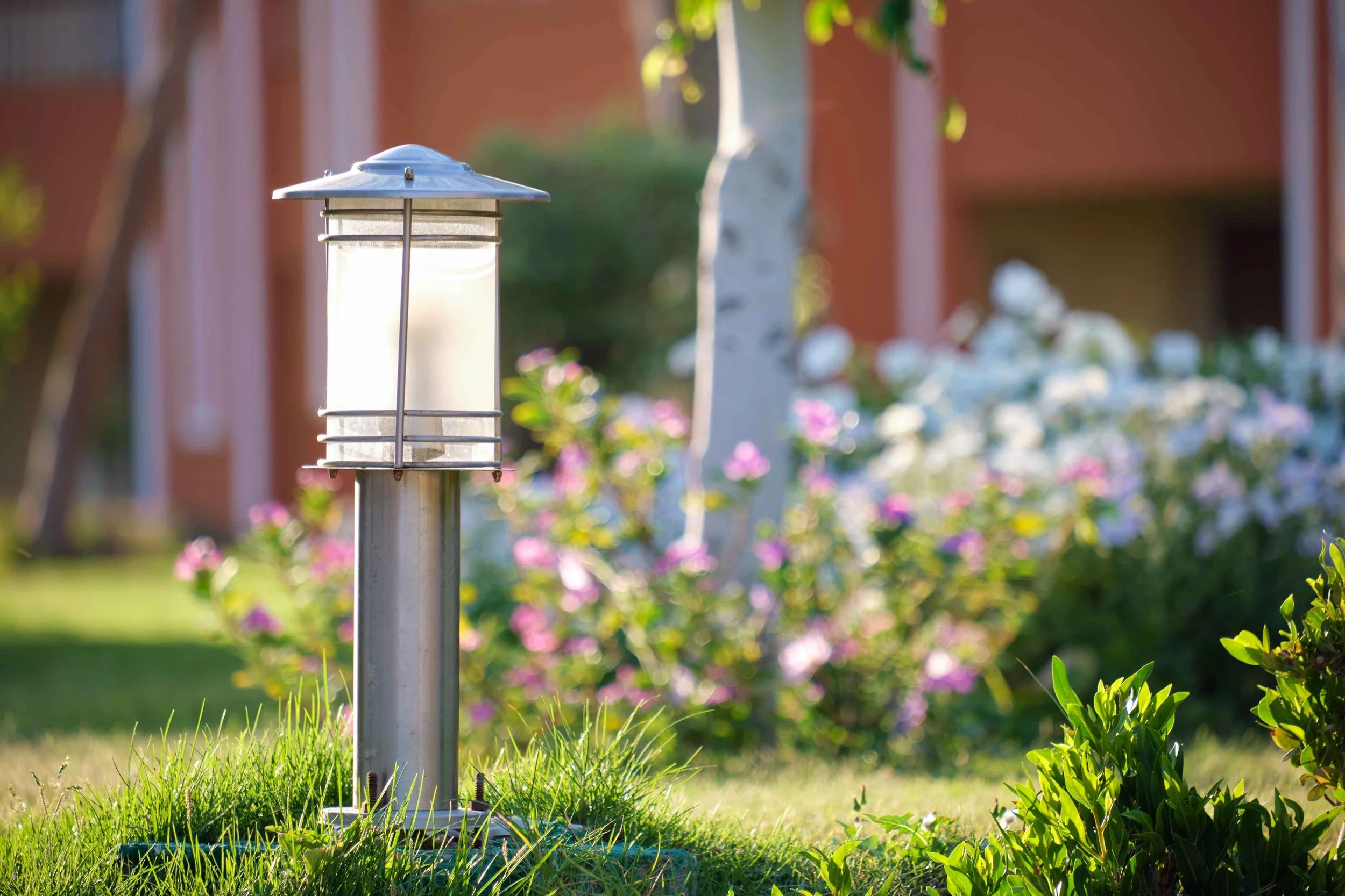 Why Does Landscape Lighting Cost So Much in Winnipeg?