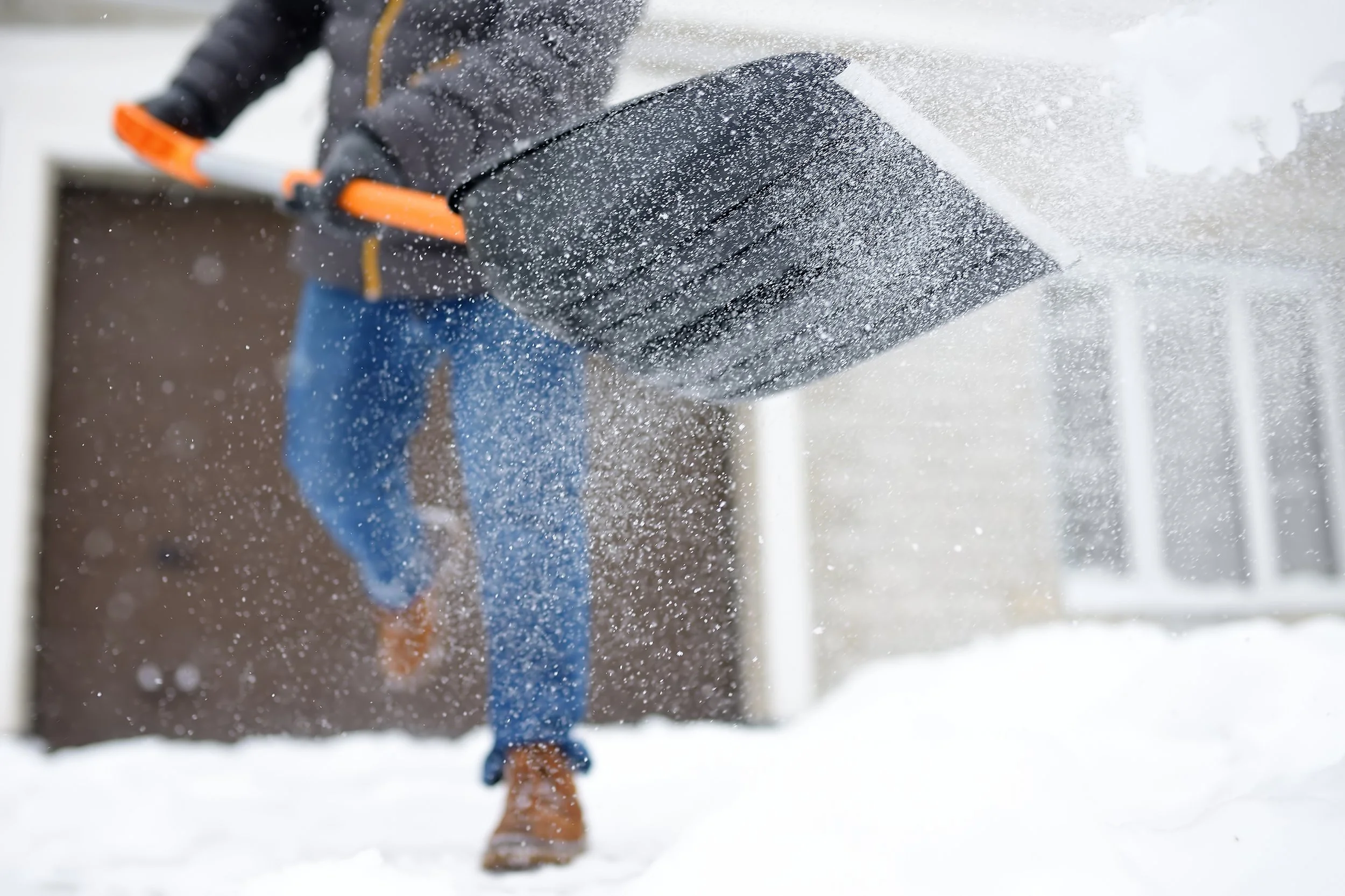 Is Professional Snow Shoveling Worth It in Winnipeg?