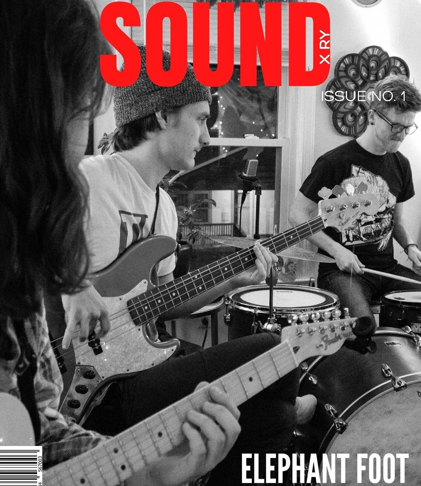 LIVE MUSIC ALERT!! 

Local Columbia band @elephantfoot_official, is performing TOMORROW Friday, Feb. 26 at Blue Strawberry in St. Louis, Mo. at 7:00 p.m. CST!
🔗 to purchase 🎟 in the band&rsquo;s bio! 

...

The men of Elephant Foot started making m