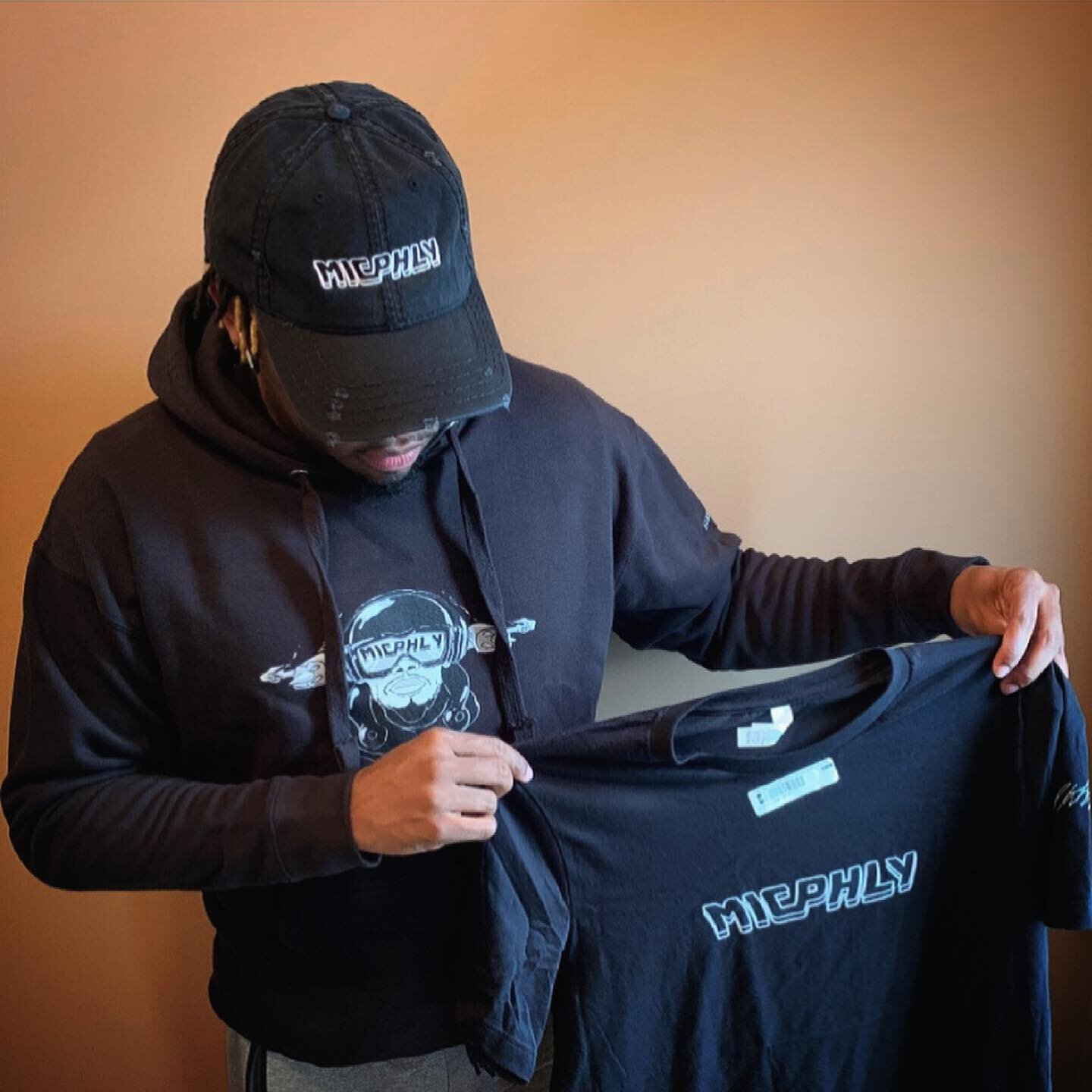 1st few samples of my merch arrived over the wknd. This &amp; more on the way soon! Site, visuals, and music all dropping next month. God gave me gifts &amp; talents, I&rsquo;m just humbled to be the vessel to bring this vision to life. 💯🙏🏾 Thank 